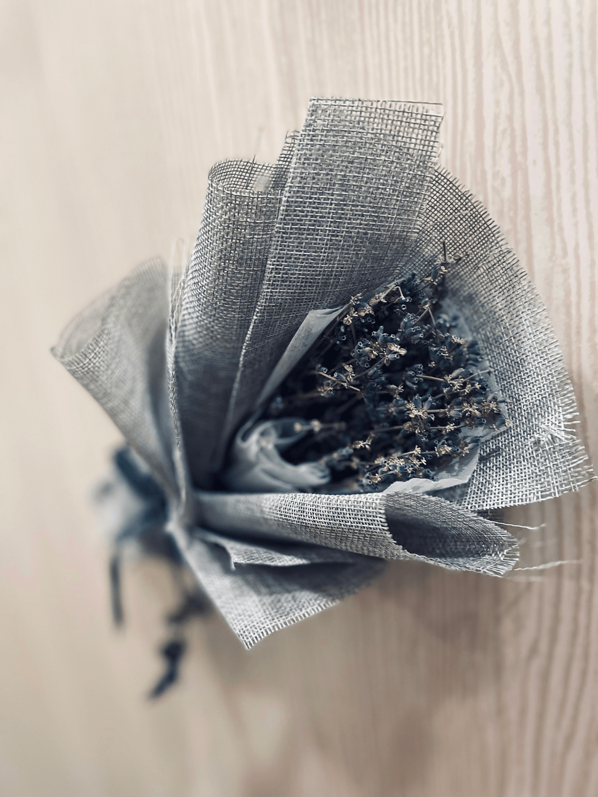 dried wedding bouquets showcasing timeless beauty and elegance