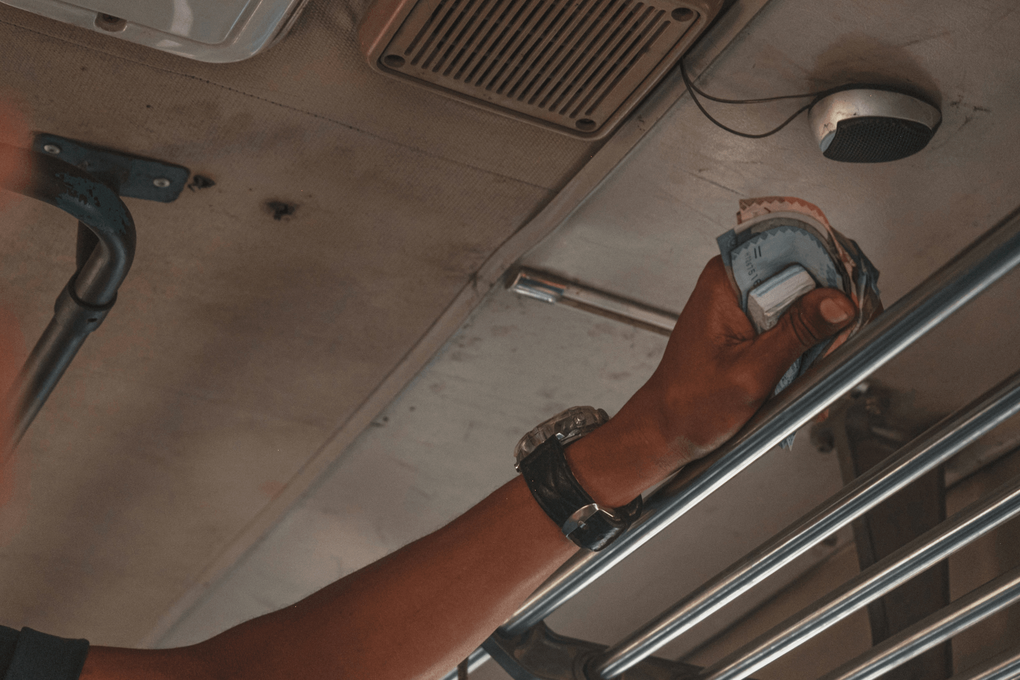Bus Duct Inspection detailing painting quality, packing verification, and common issue detection.
