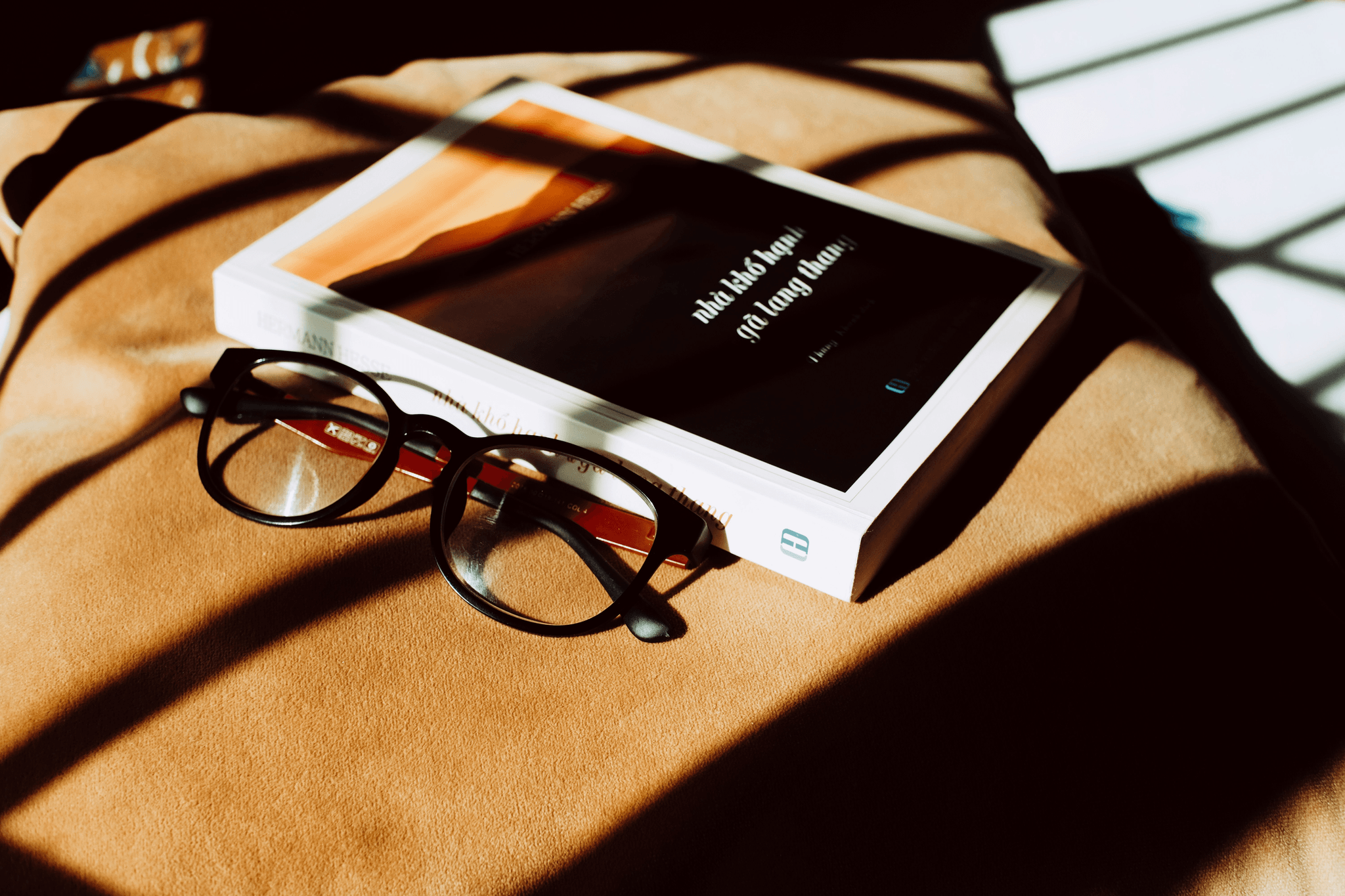 Comparing readers vs computer glasses for optimal vision