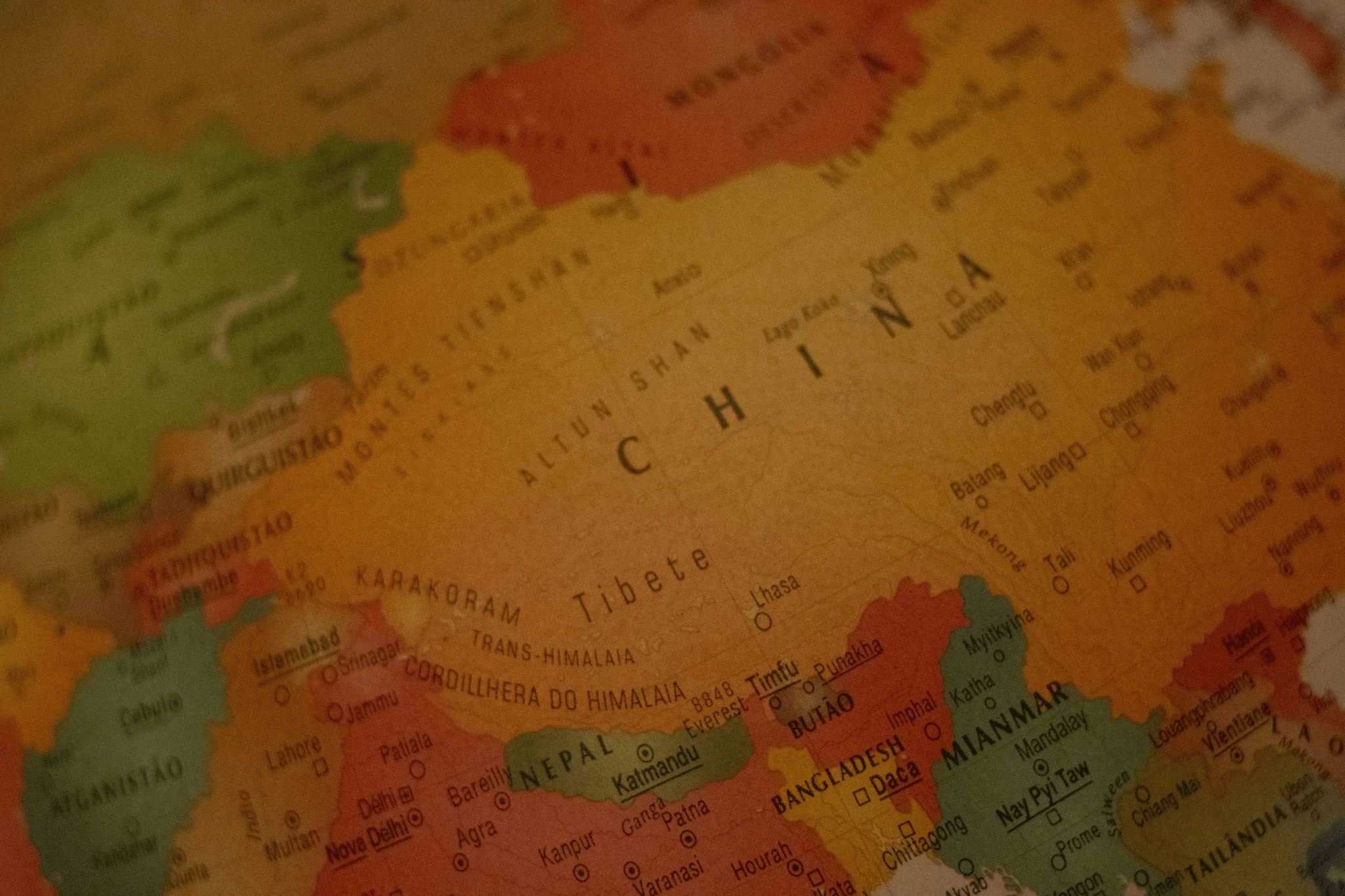 How-to-import-items-from-China-to-India illustration