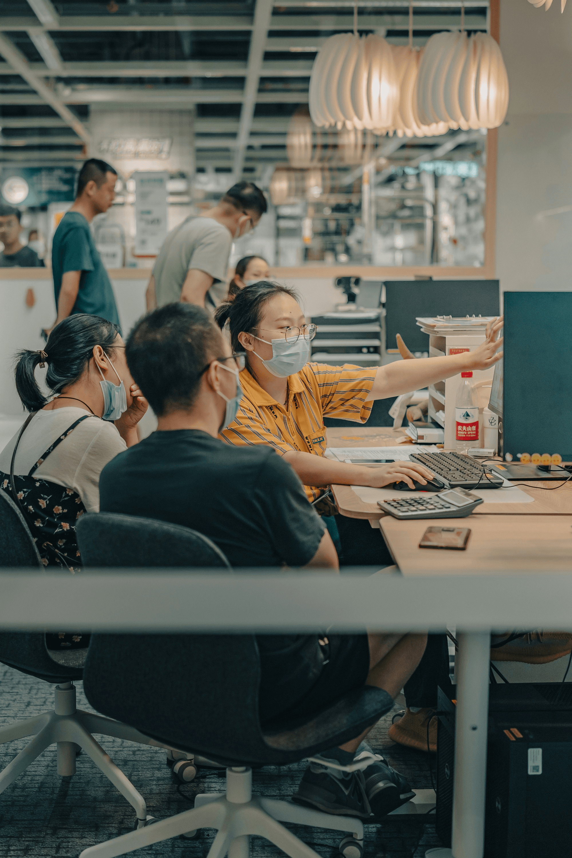 Optimizing international product sourcing with technology