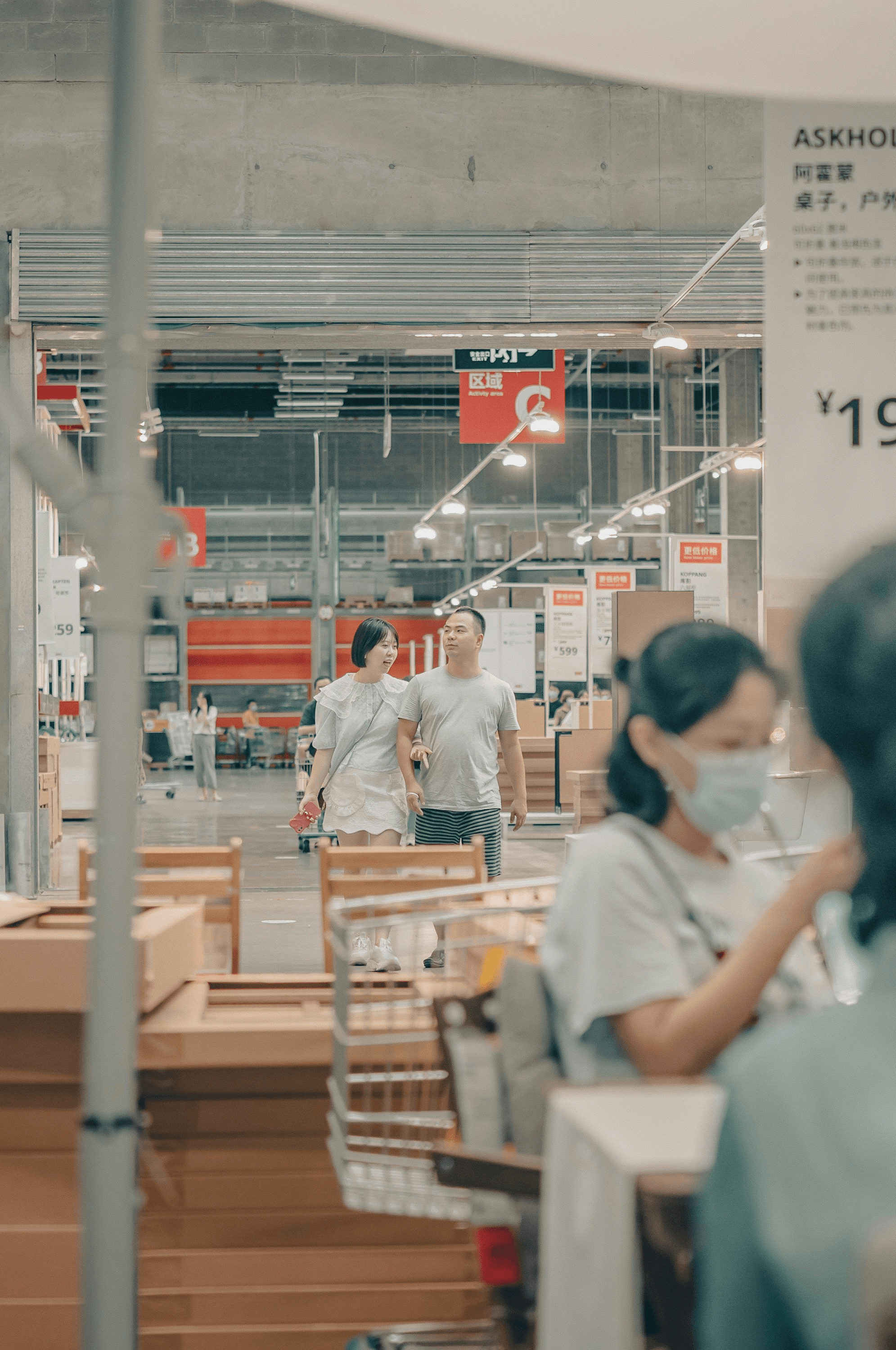 Product sourcing agency improving supply chain efficiency