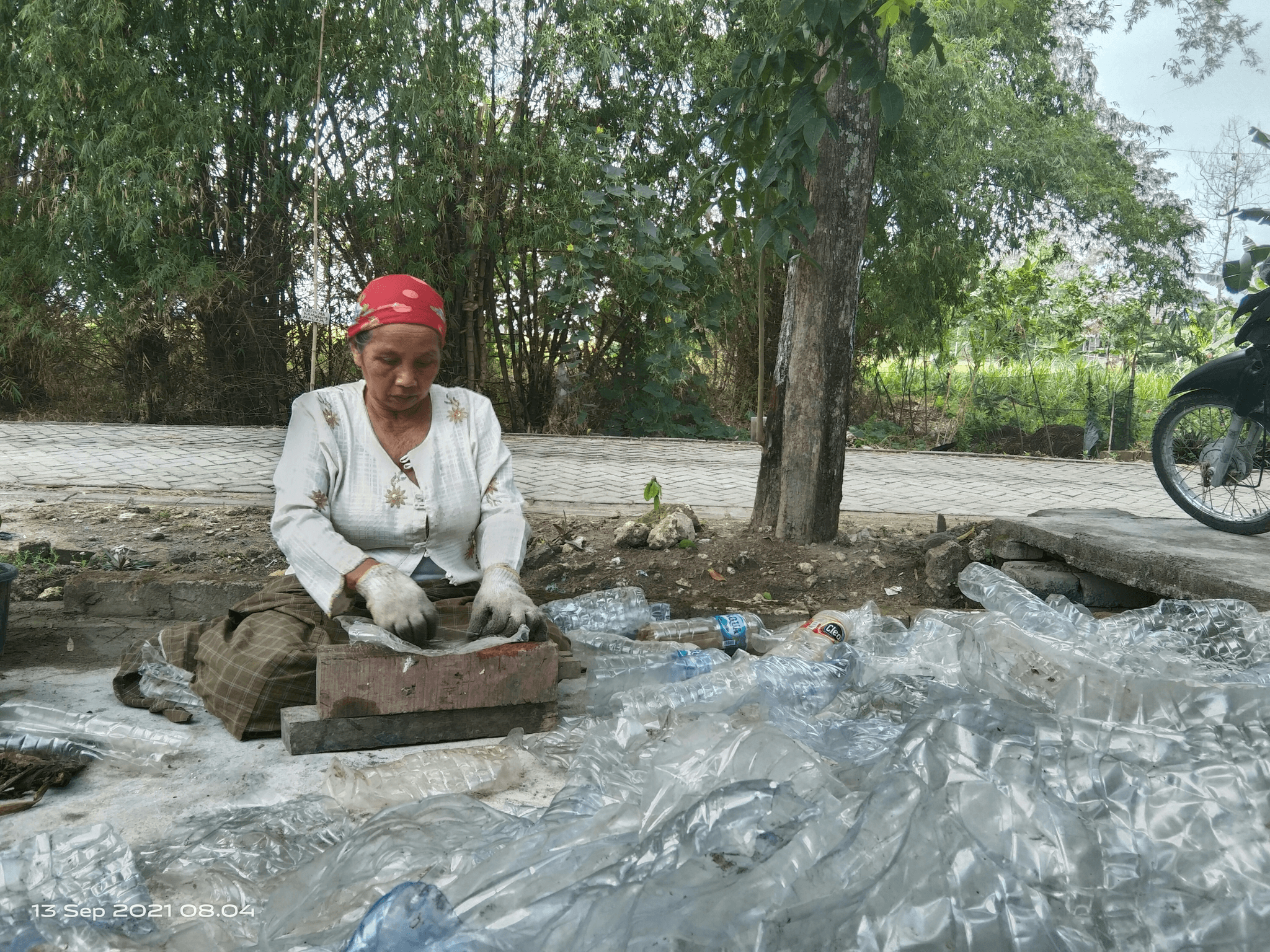 Illustration depicting the shift from traditional manufacturing processes to eco-friendly alternatives.