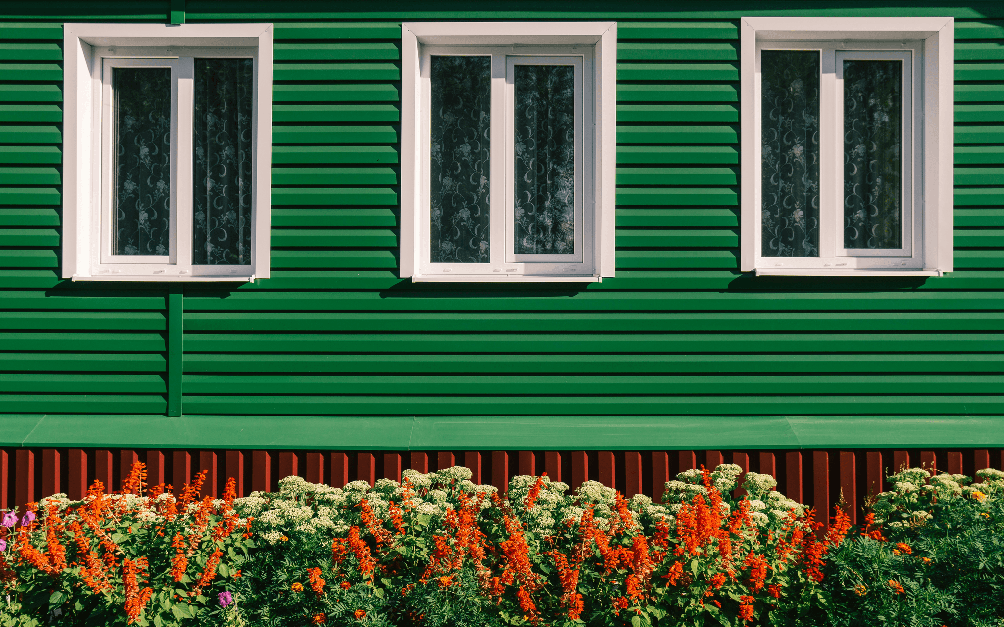 Stylish custom mobile homes showcasing modern design features.