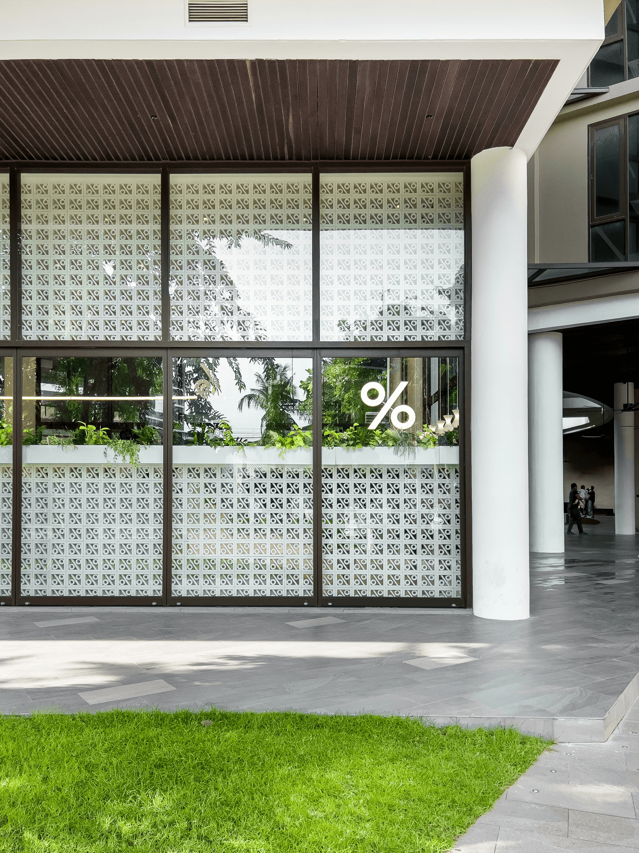 prefabricated shop buildings showcasing modern design