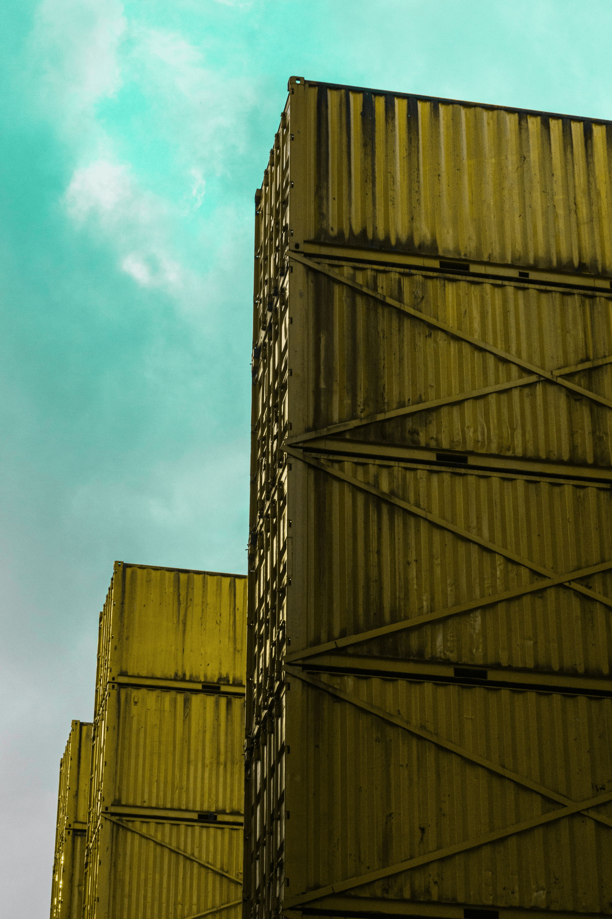 Global trade illustration with wholesale china suppliers