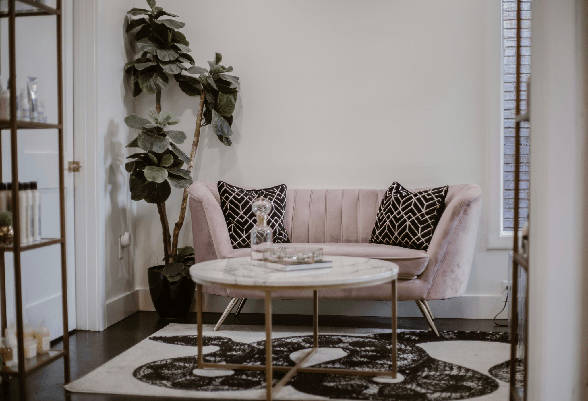 桃園室內設計臥室裝潢，簡約風格搭配木質元素提升居家舒適感