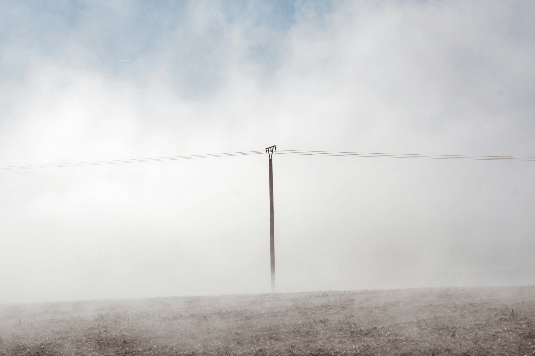 Different types of transmission line dampers illustrated.