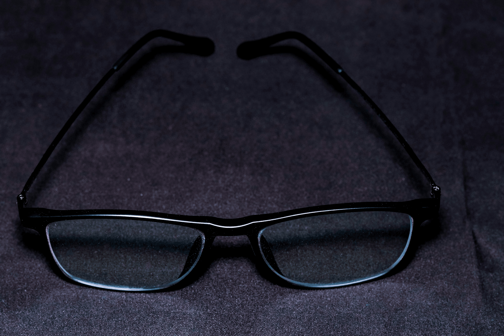 what are the folding parts of glasses called