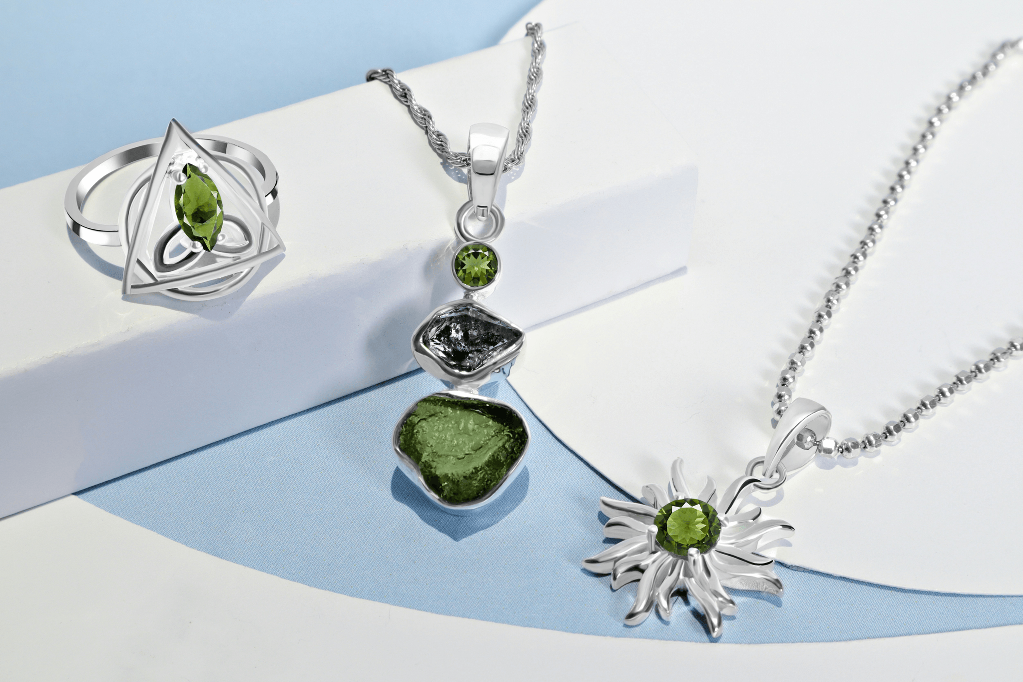 Stunning eco-friendly china jewelry featuring recycled materials.