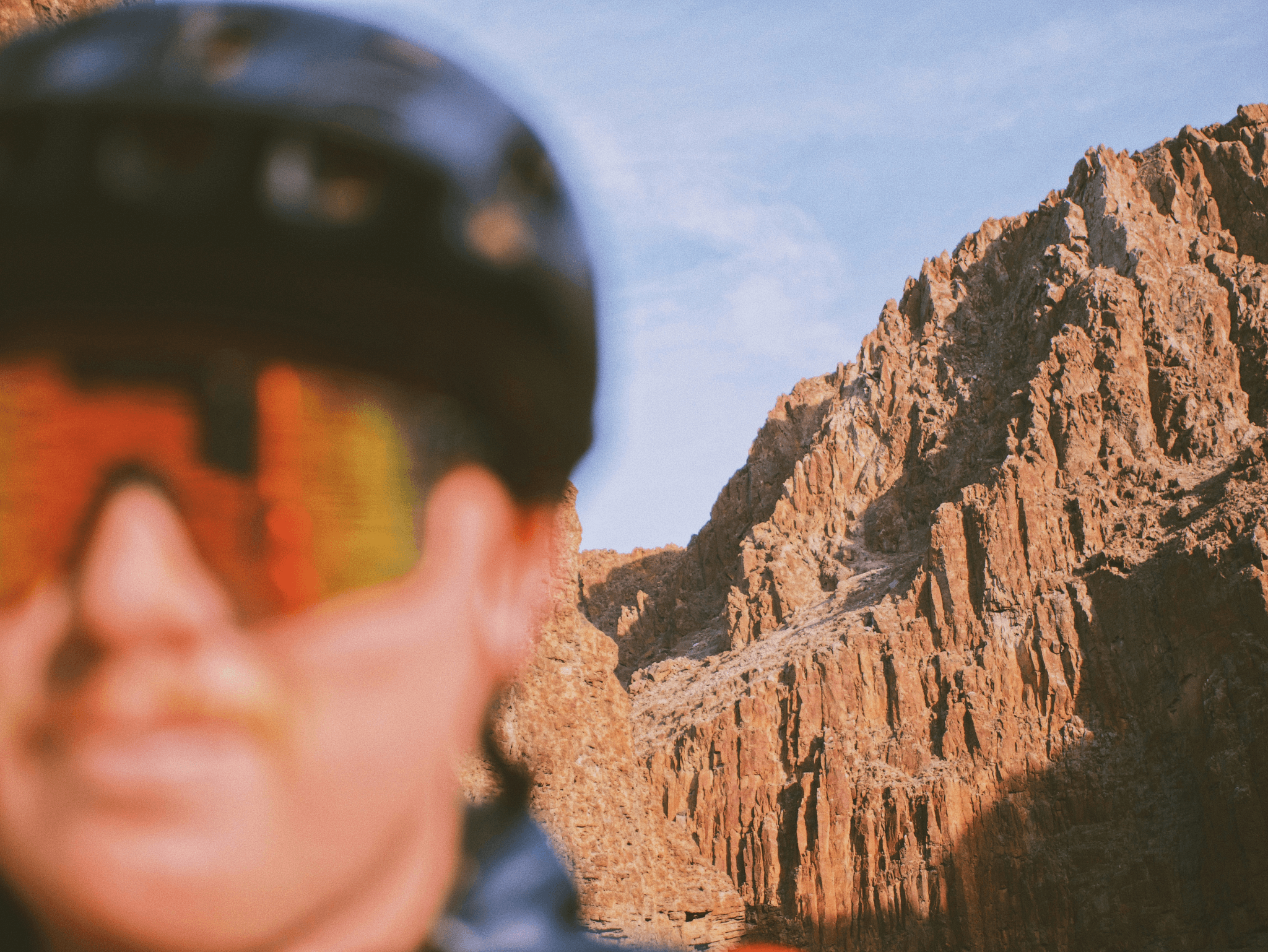 exploring types of lenses for glasses in mountain biking