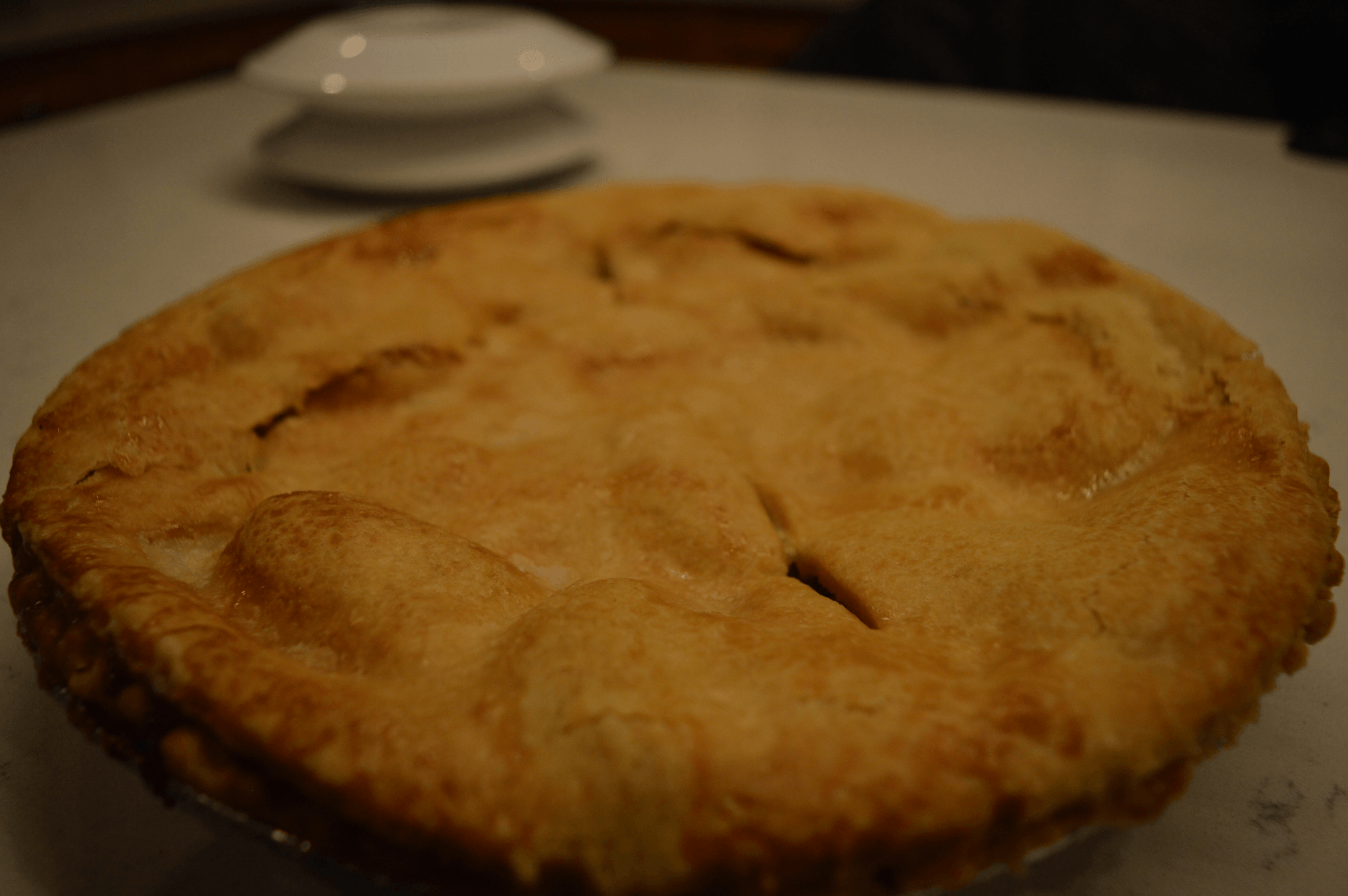 Perfectly baked apple pie recipe image showcasing flaky crust