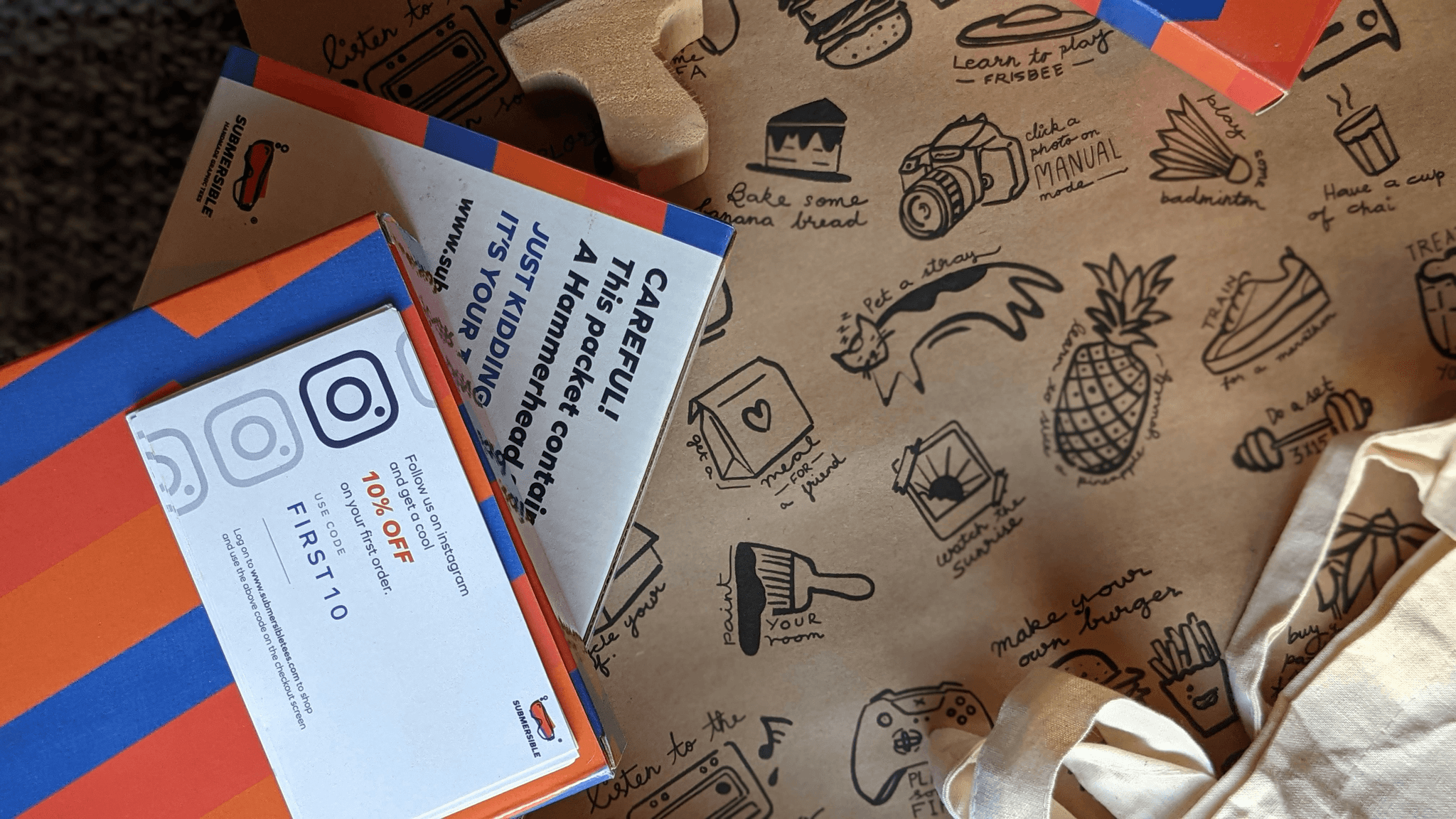 custom packaging for restaurants featuring vibrant designs and logos