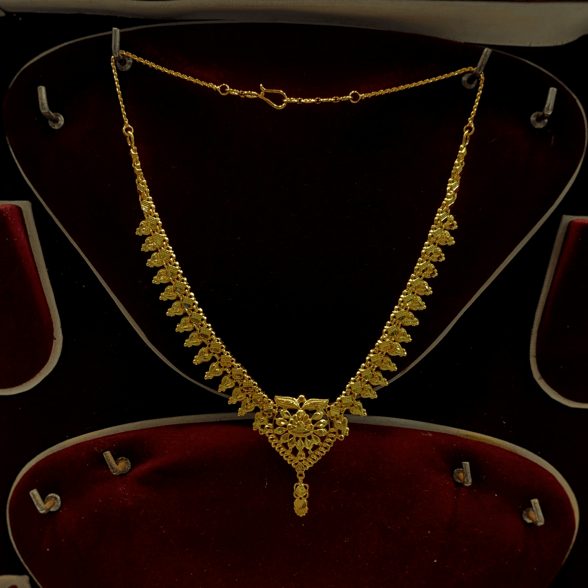 Showcasing products from top jewelry manufacturers in china