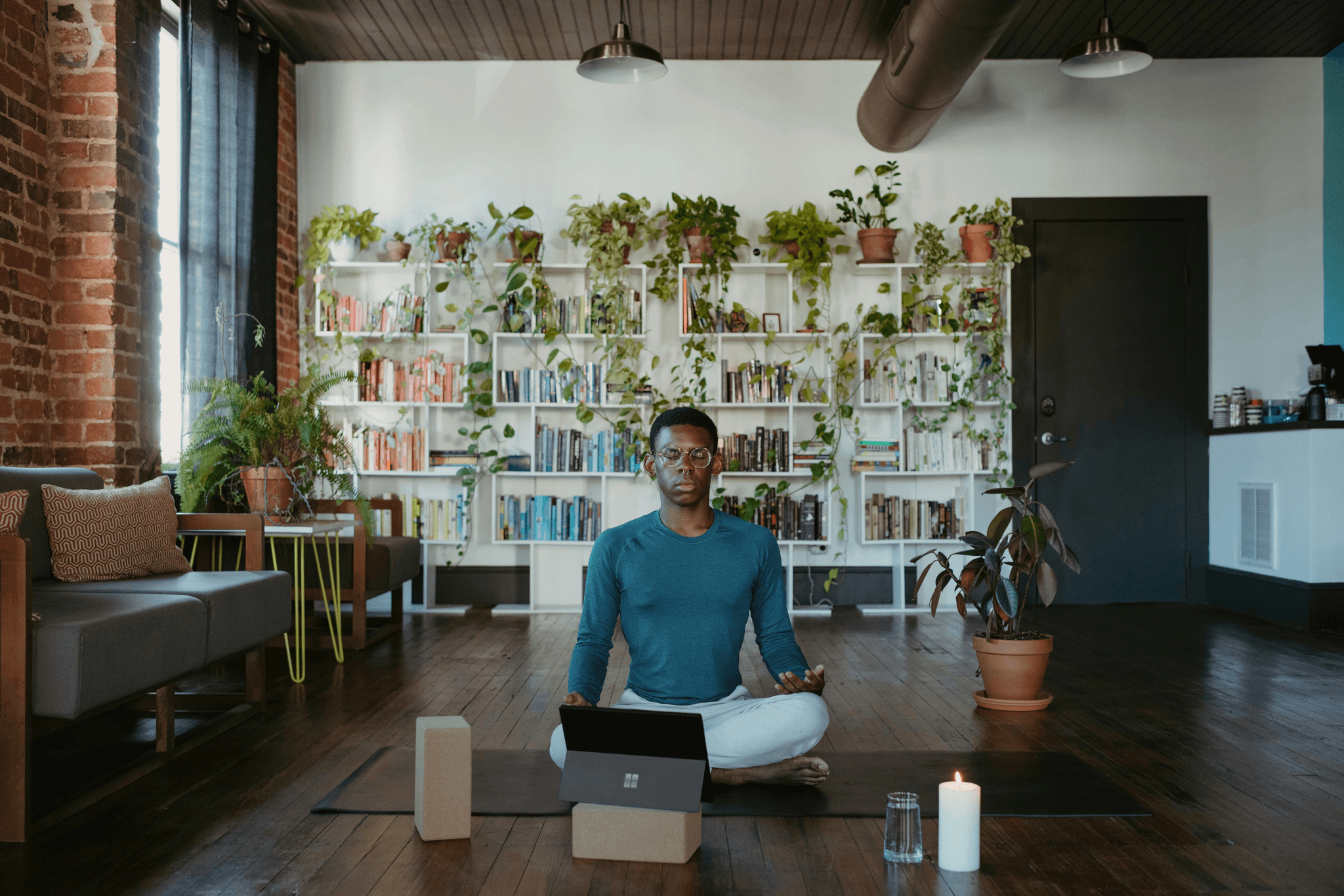 Promoting wellness with yoga and meditation areas in a modular office home