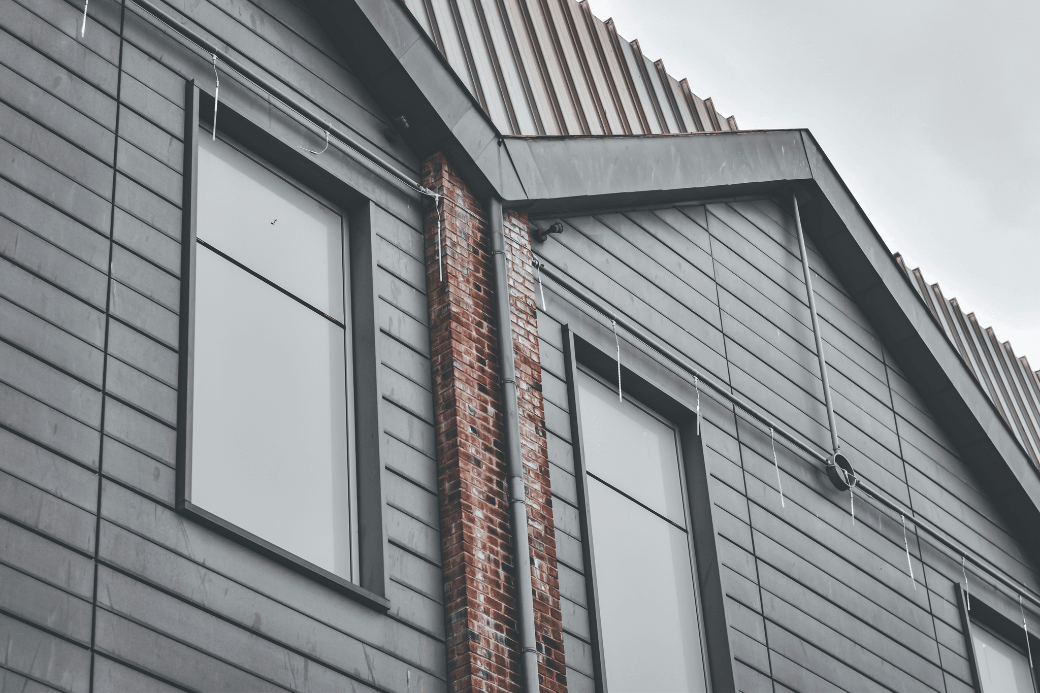 Diverse range of building materials offered by top building product manufacturers