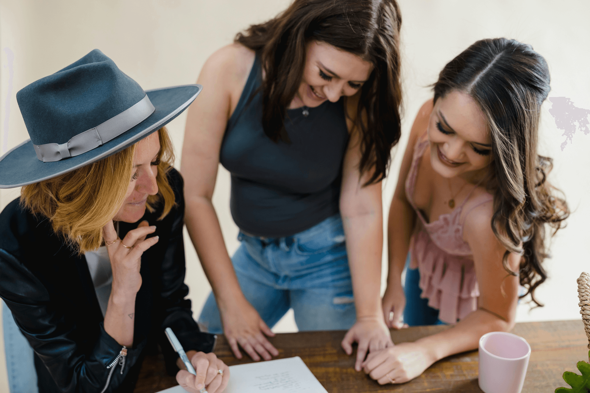 sourcing platform logos including Alibaba ThomasNet Fiverr