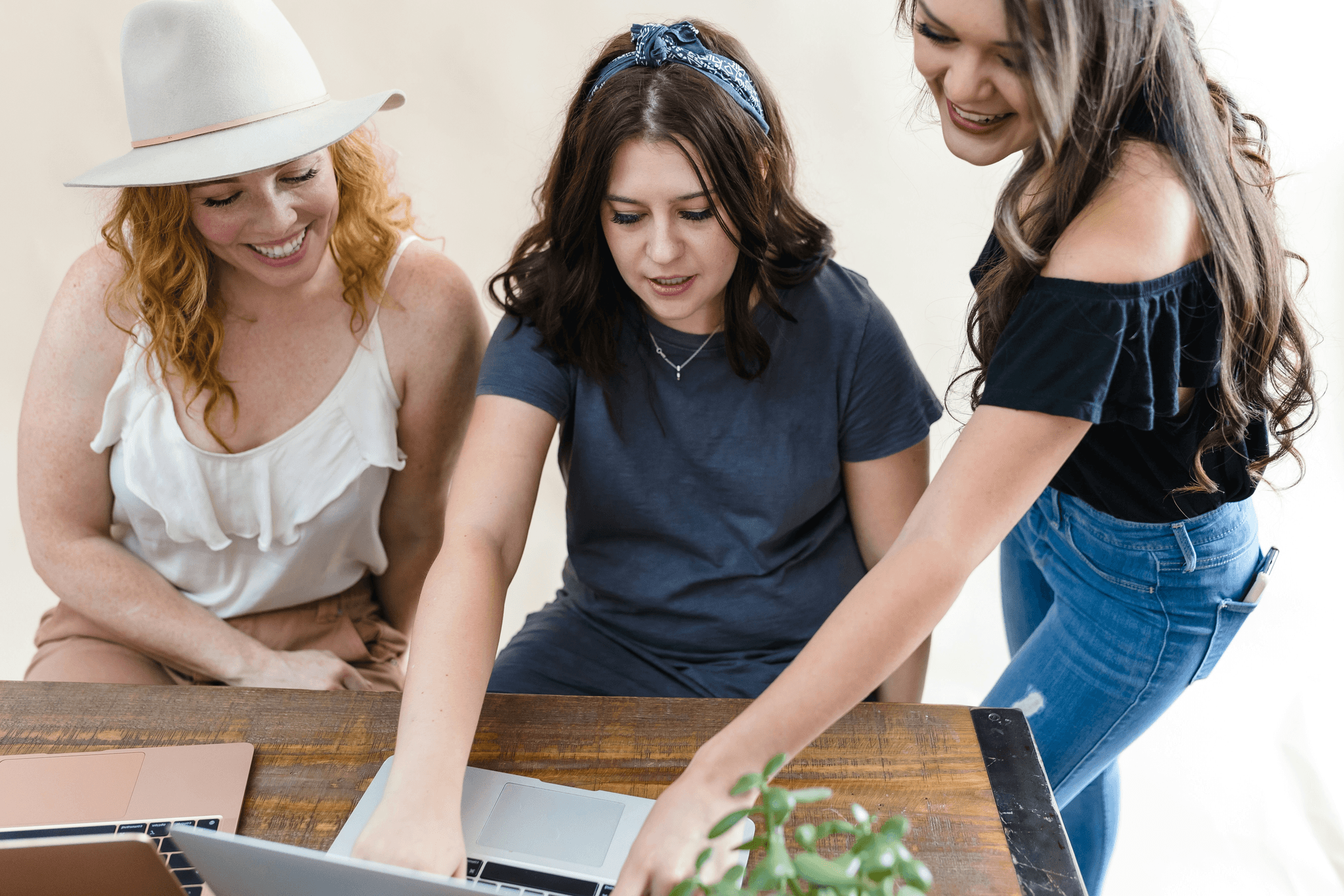 Improving customer onboarding online through effective strategies