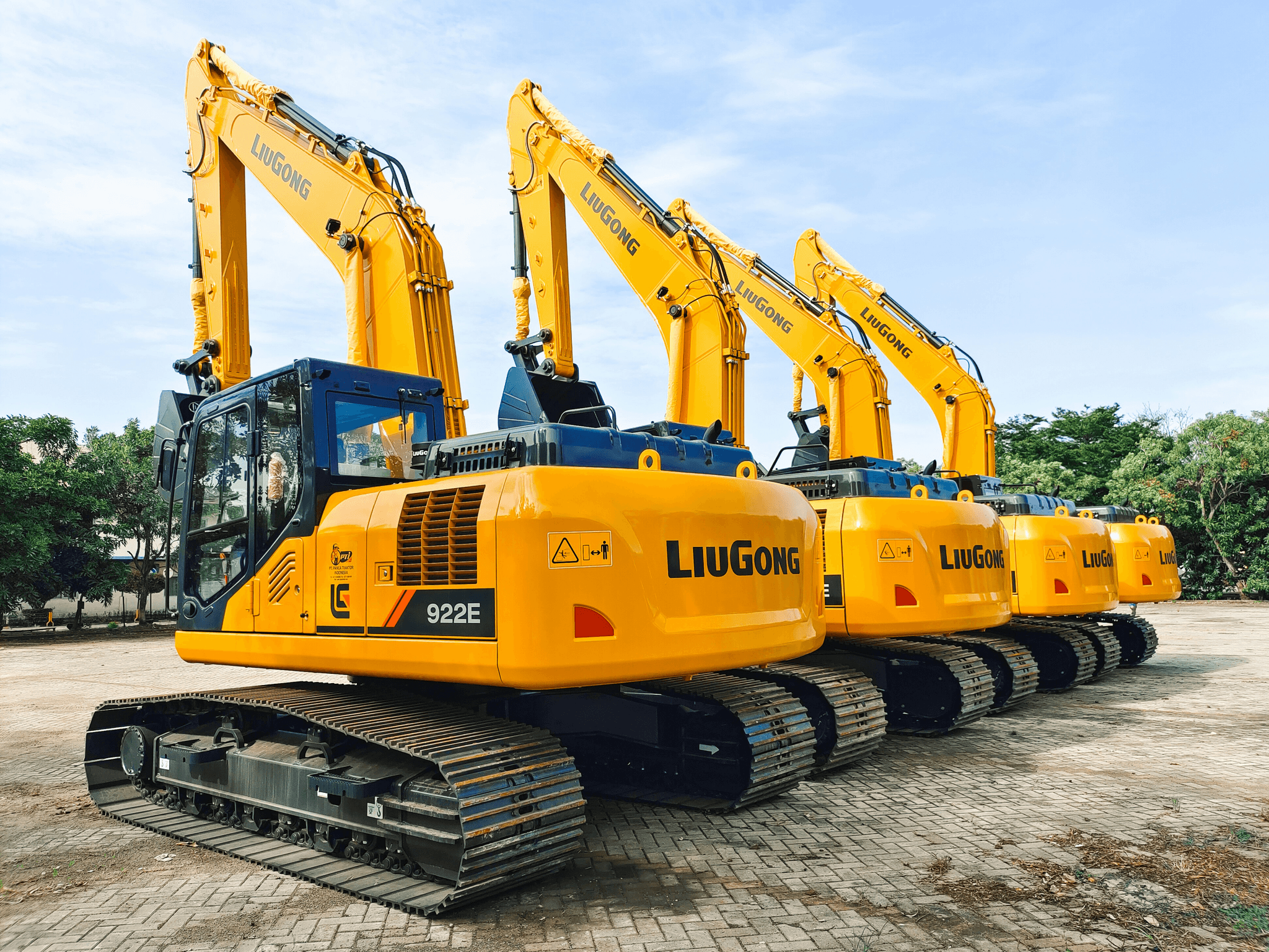excavator inspection China verifying documents and sensor calibration