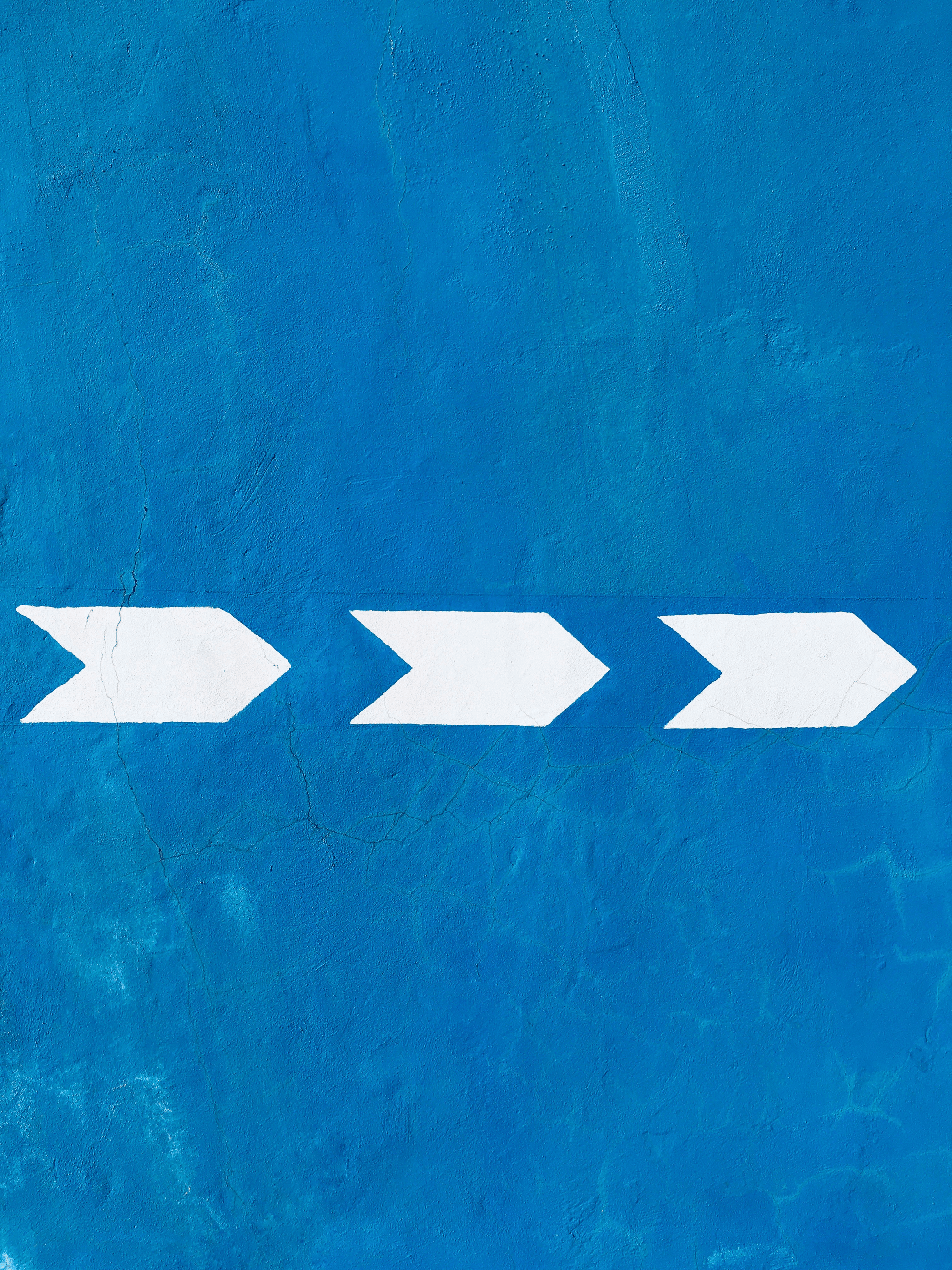 Decisiones empresariales: abastecimiento directo versus abastecimiento indirecto