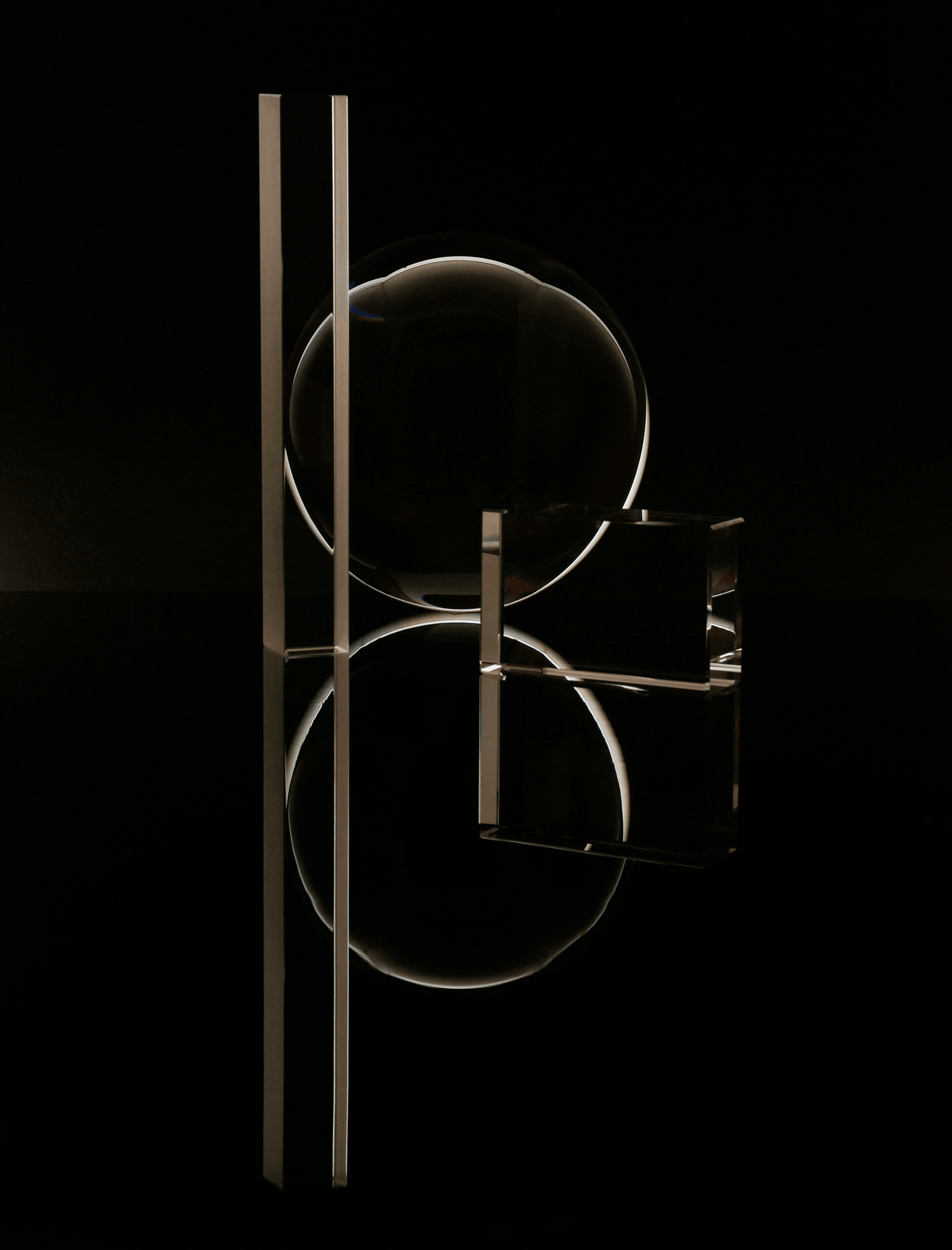 Mirror Inspection process ensuring quality in commercial mirrors