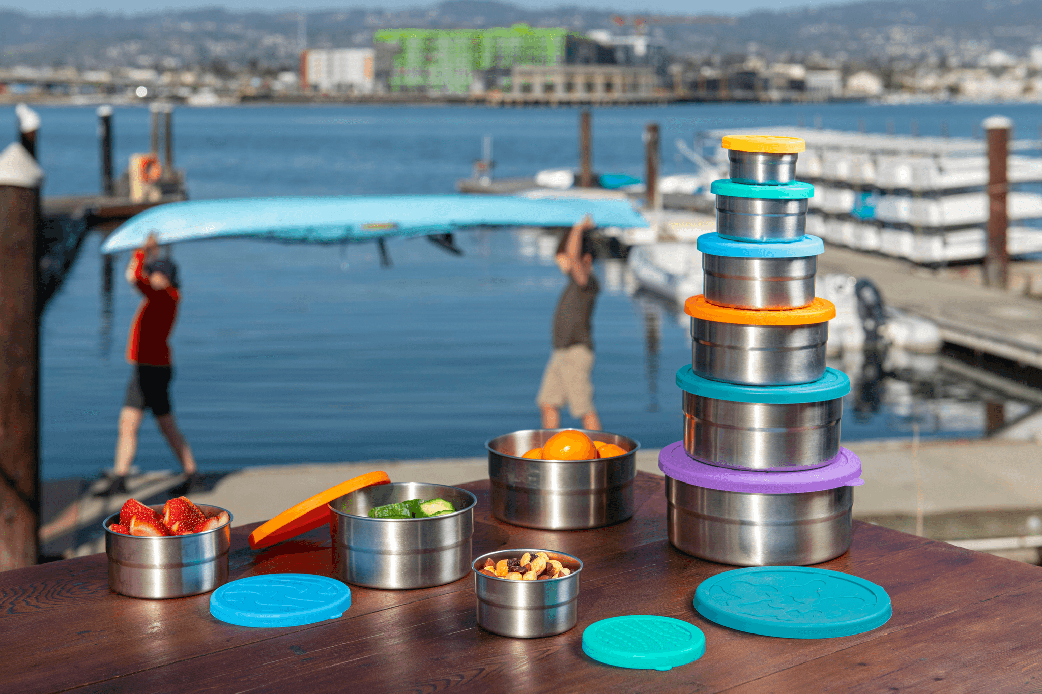 Food container manufacturer offering diverse lid options