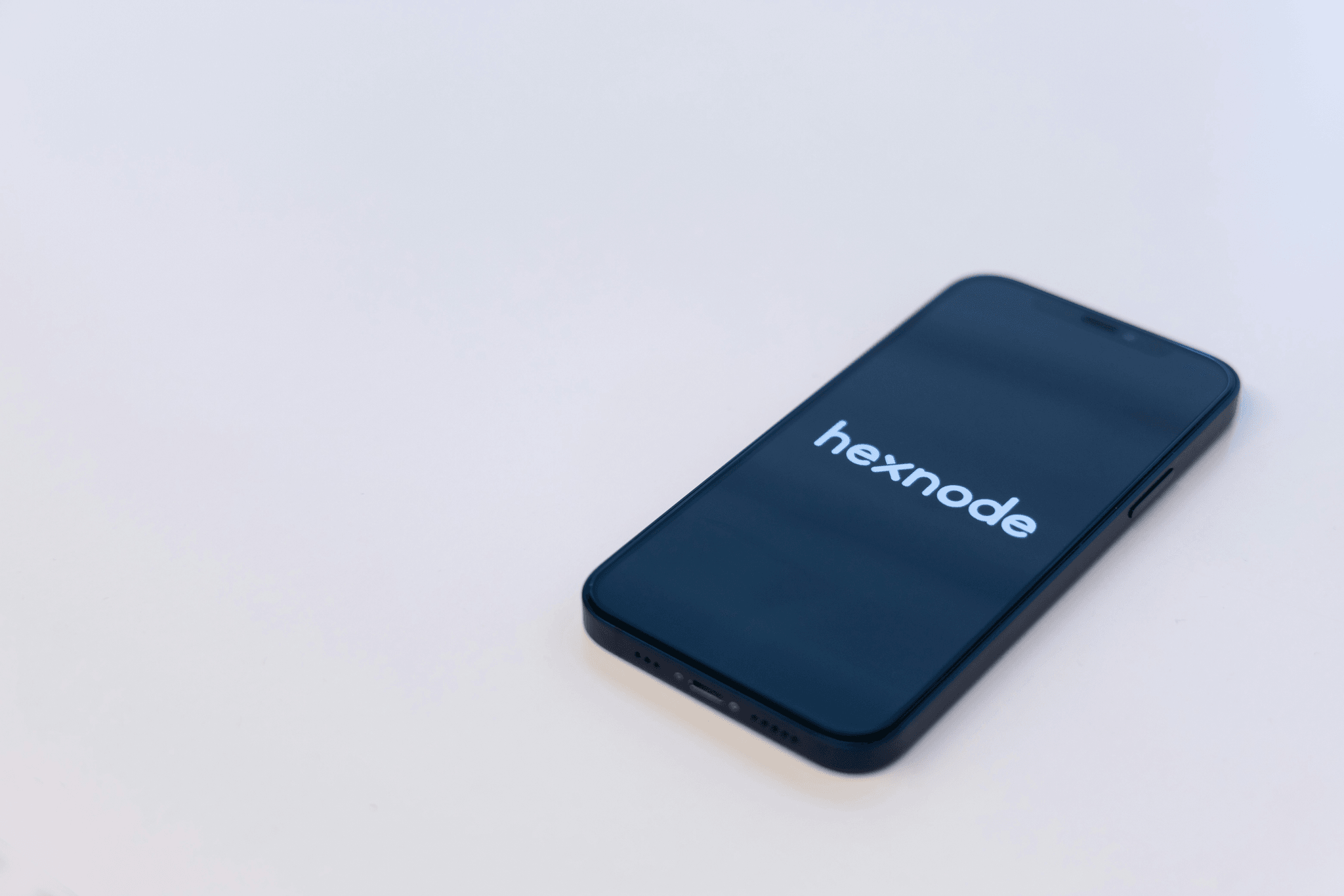 Innovative mobile phone chargers from top China mobile phone charger manufacturers