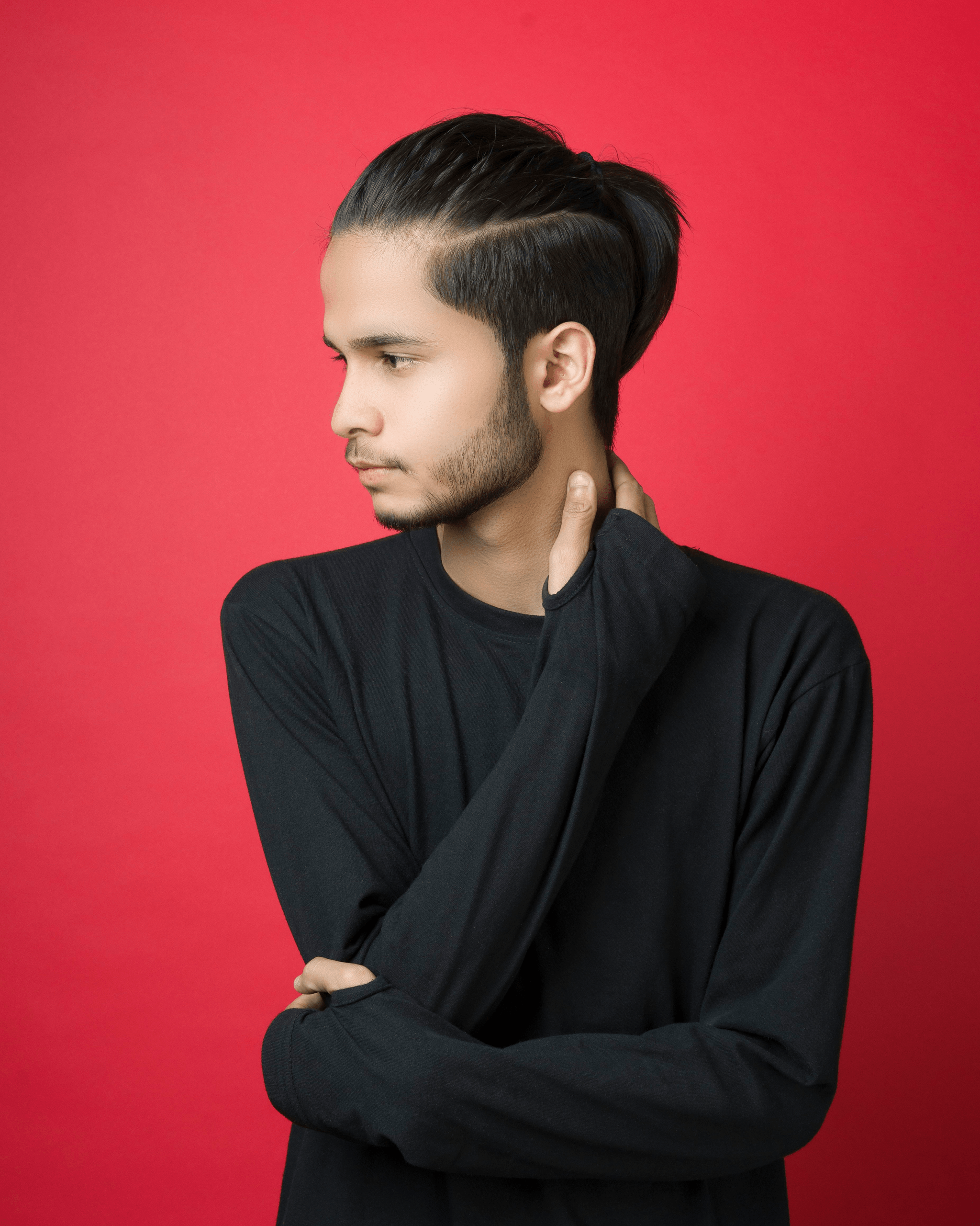 yaki straight vs kinky straight comparison showing versatility of styles