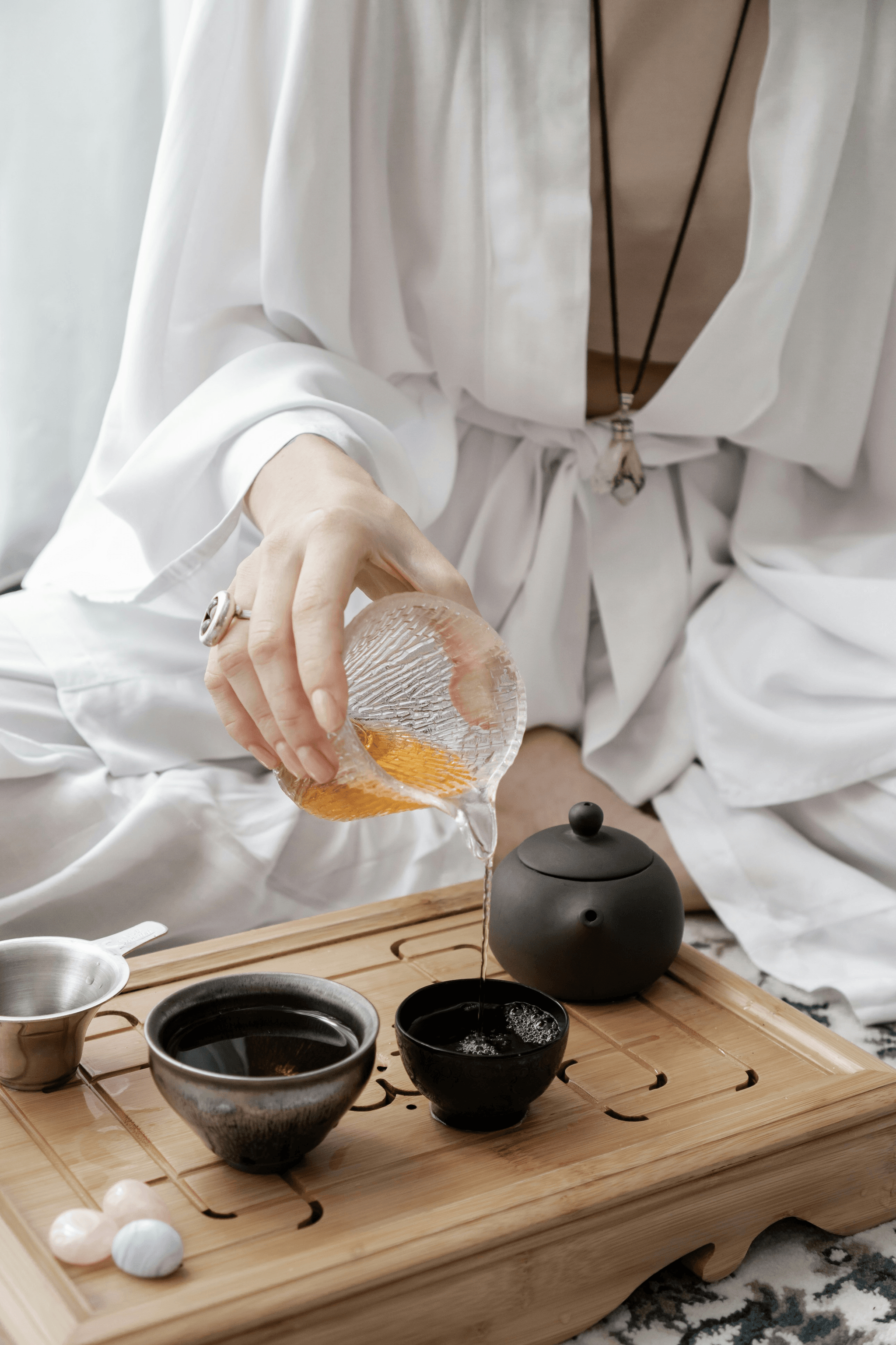 日本香道與茶道的關聯性：品香與品茗的雙重享受｜《日本香遊》香の小學堂｜療寮生活館