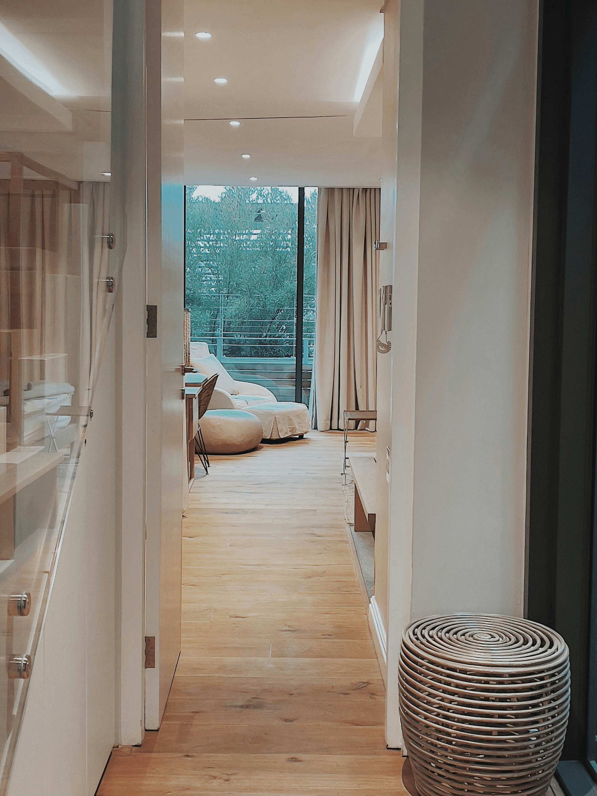 Customizable interior design options at US Modular Inc