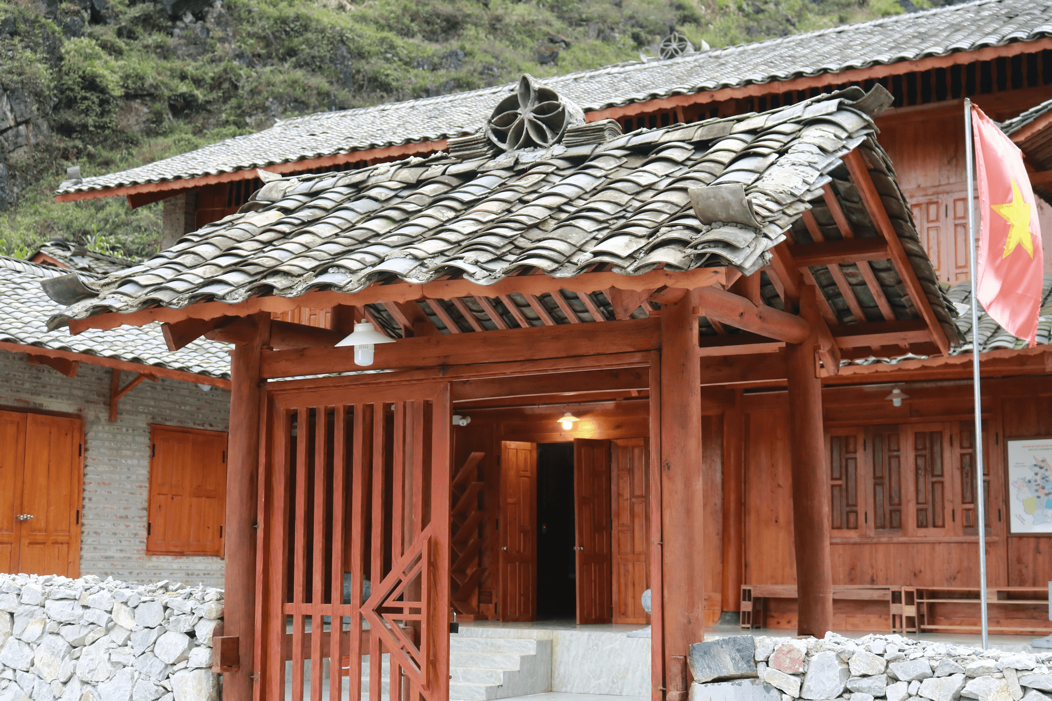 Modern aesthetics in chinese modular homes showcasing style