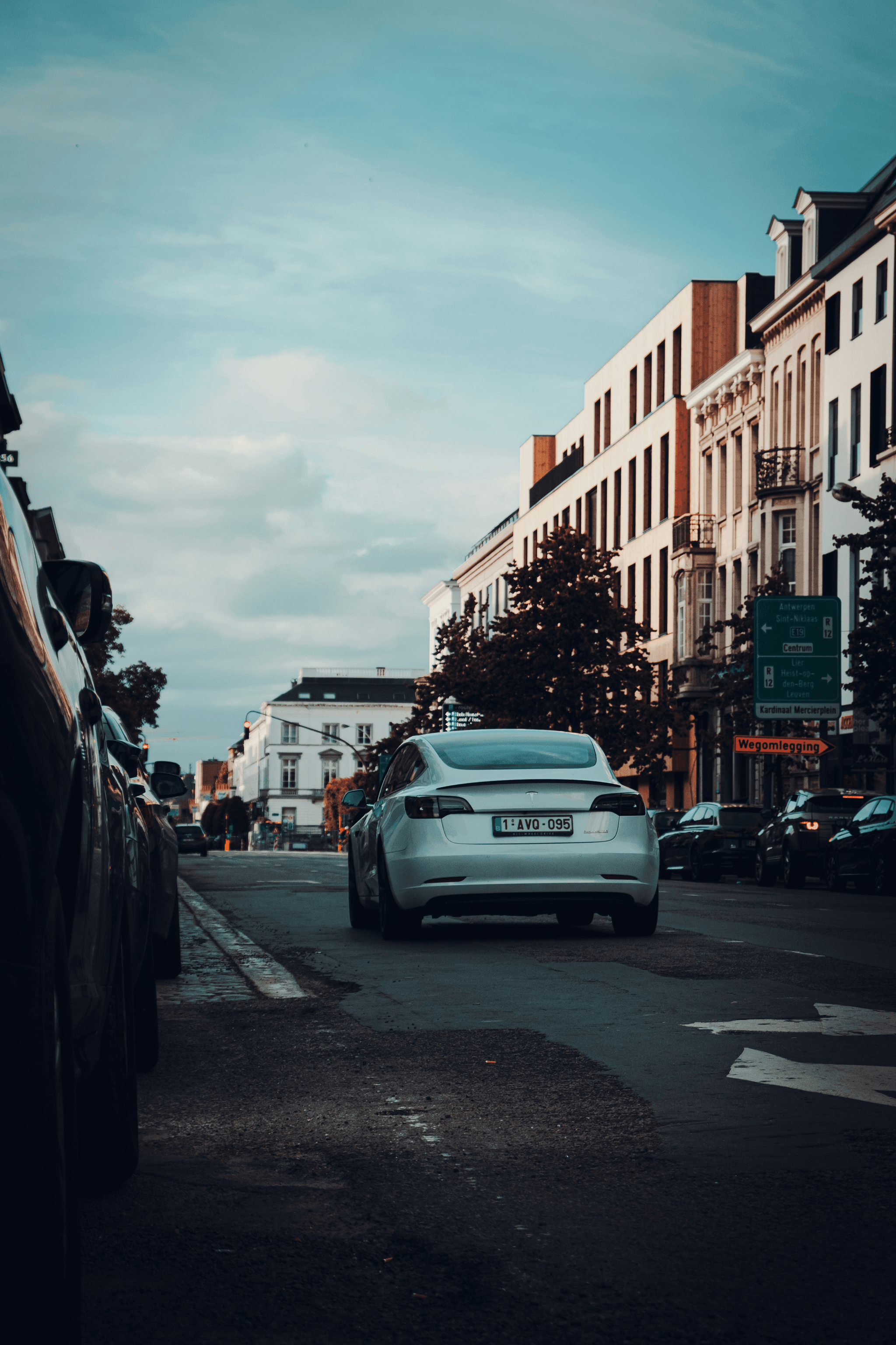 manufacturers of electric cars - Chevrolet Bolt EV