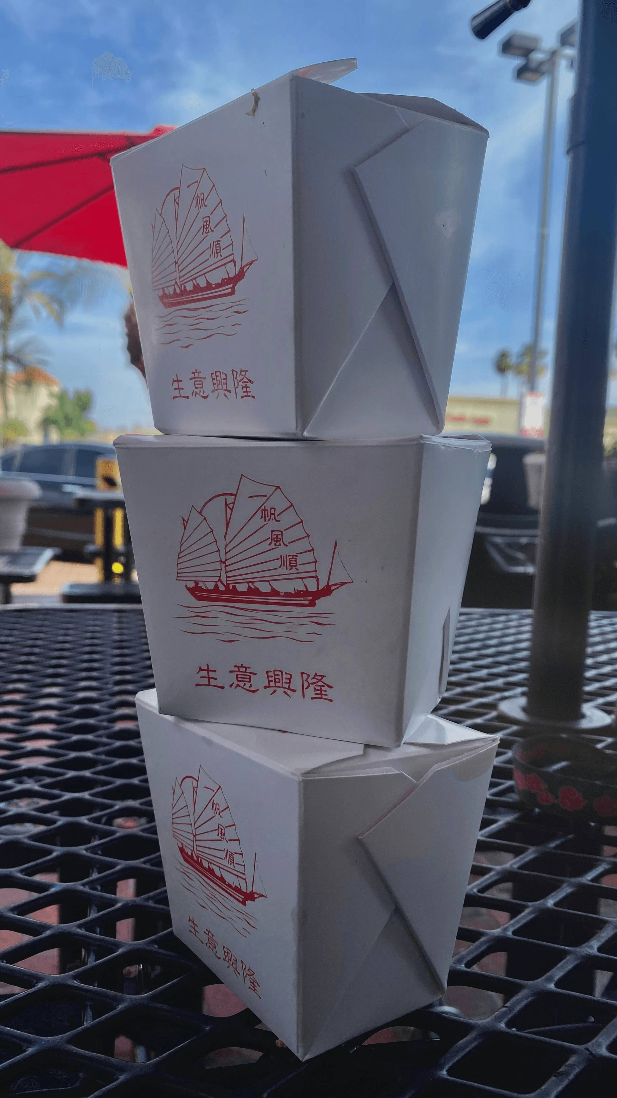 Stylish custom chinese take out boxes showcasing eco-friendly designs.