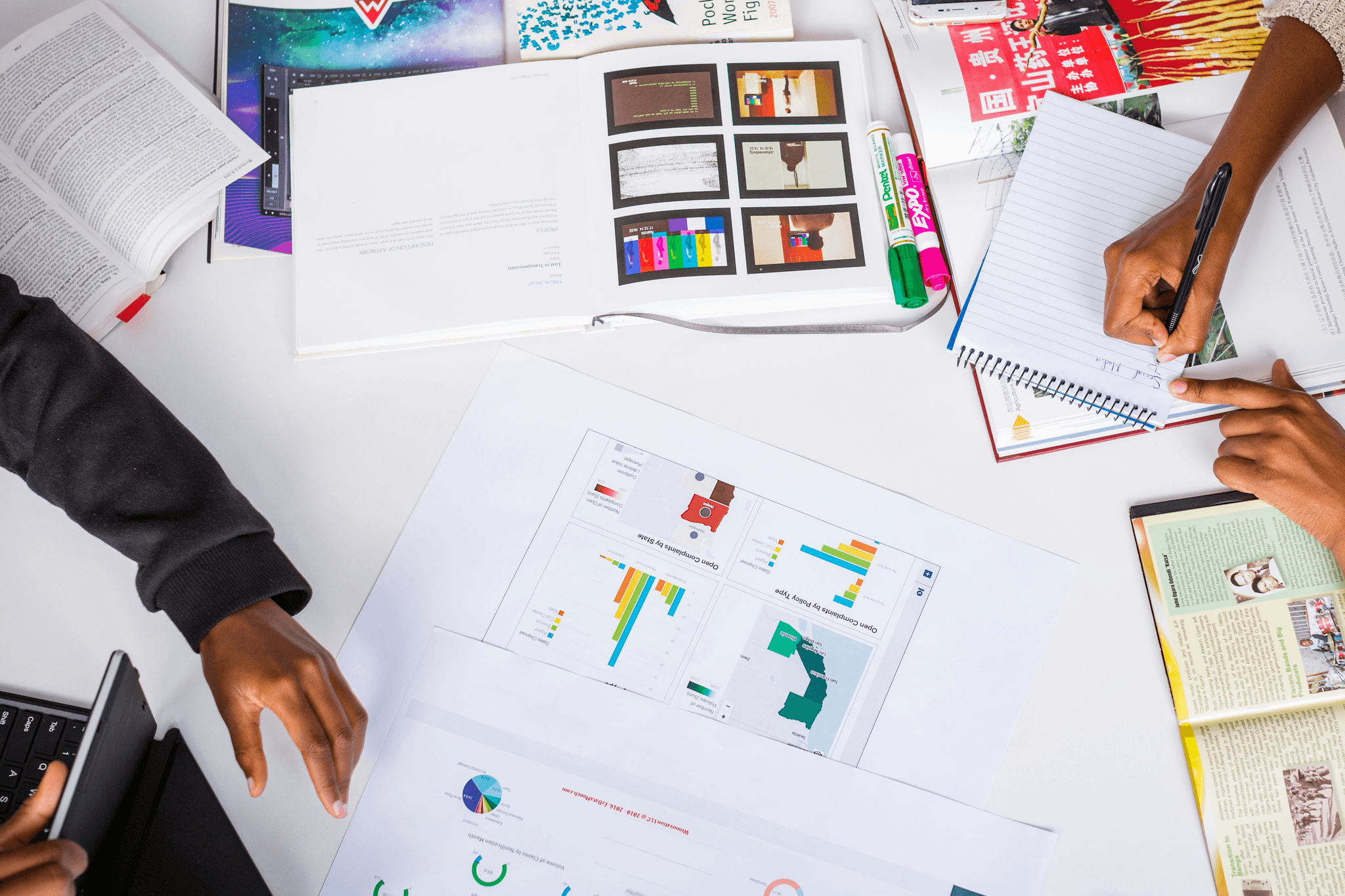 Sourcing Process Flowchart Illustration