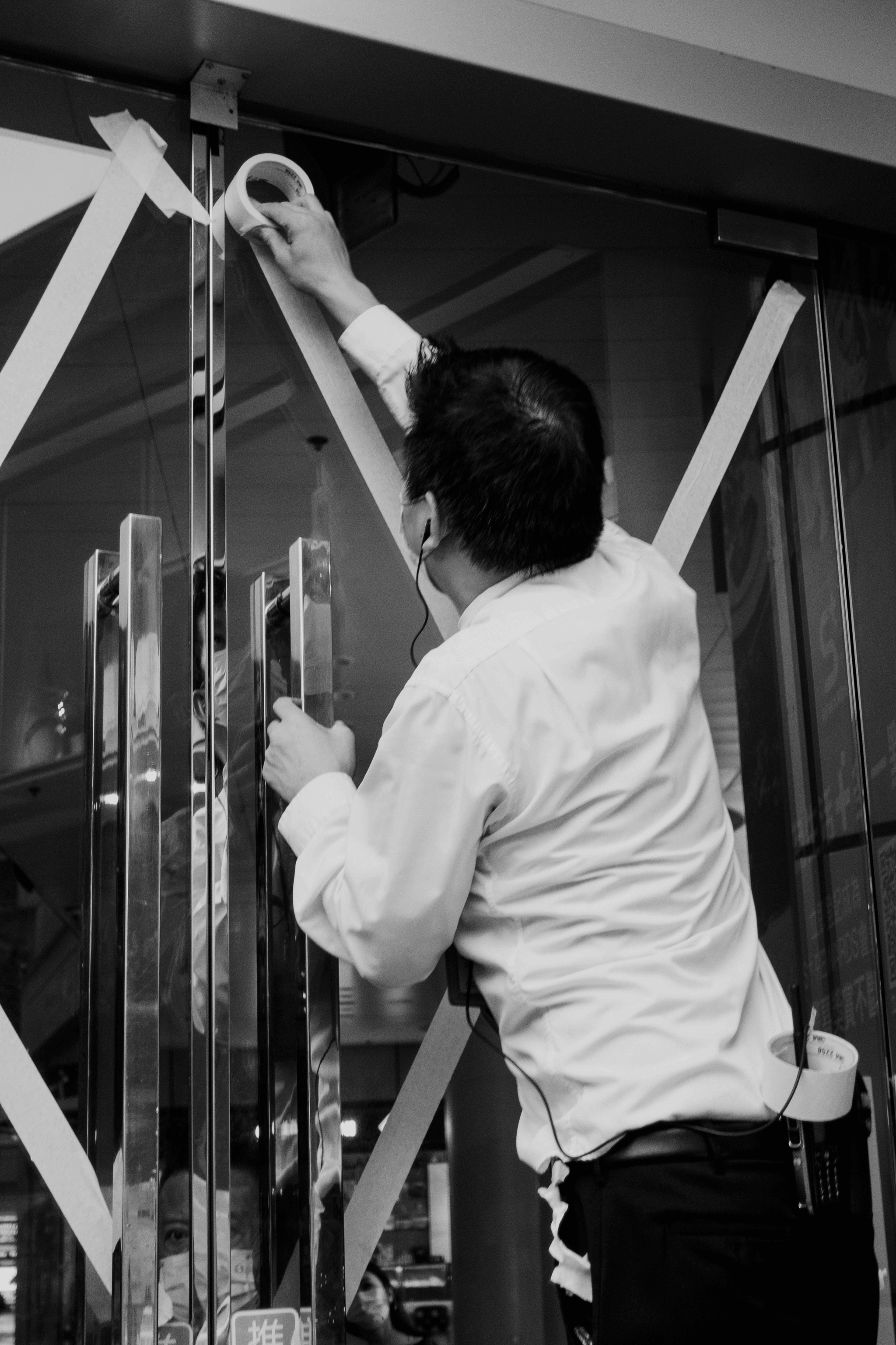 Cleaning and inspecting tracks for mirror closet sliding doors installation