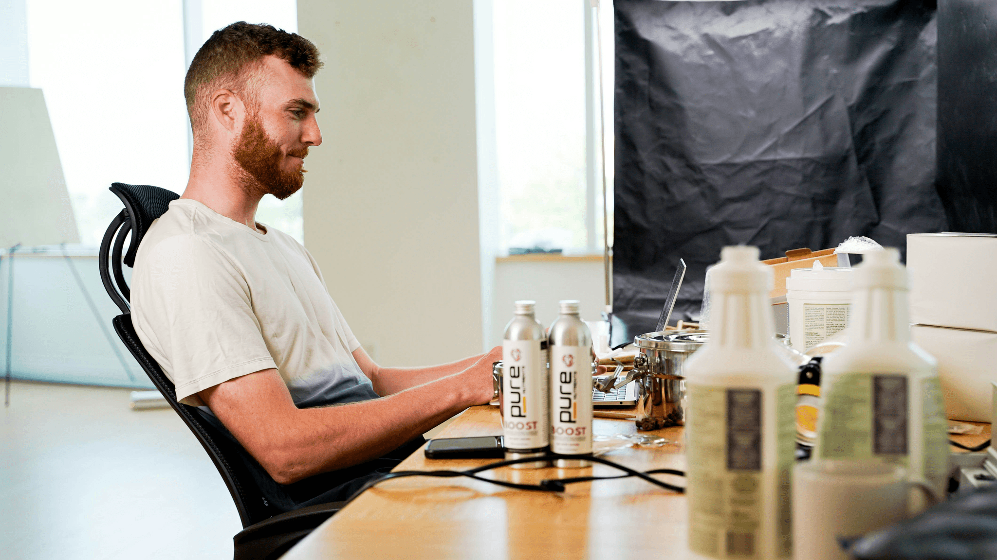 Hair manufacturing companies with certifications demonstrating quality standards