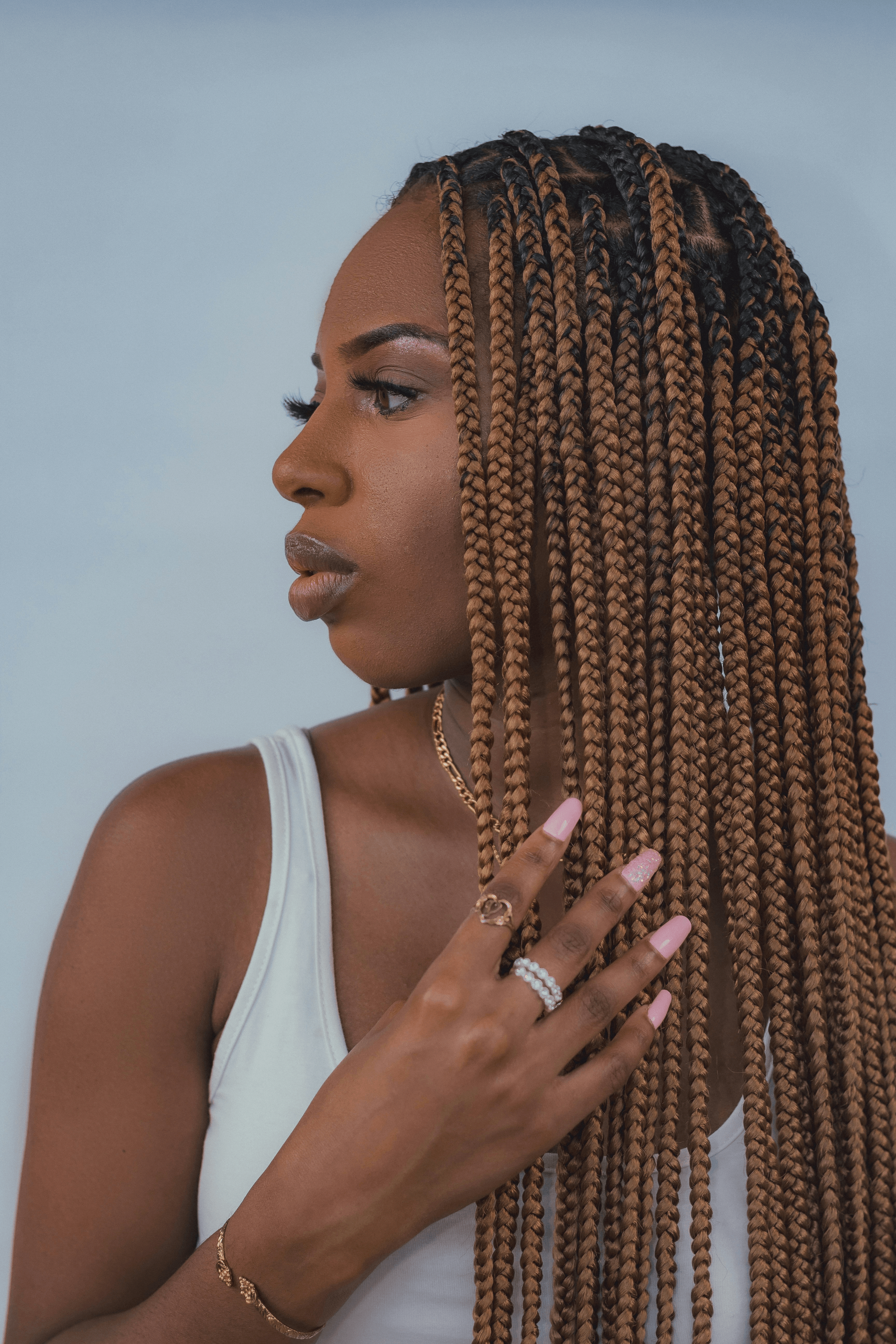 wholesale braiding hair styles showcased on mannequins