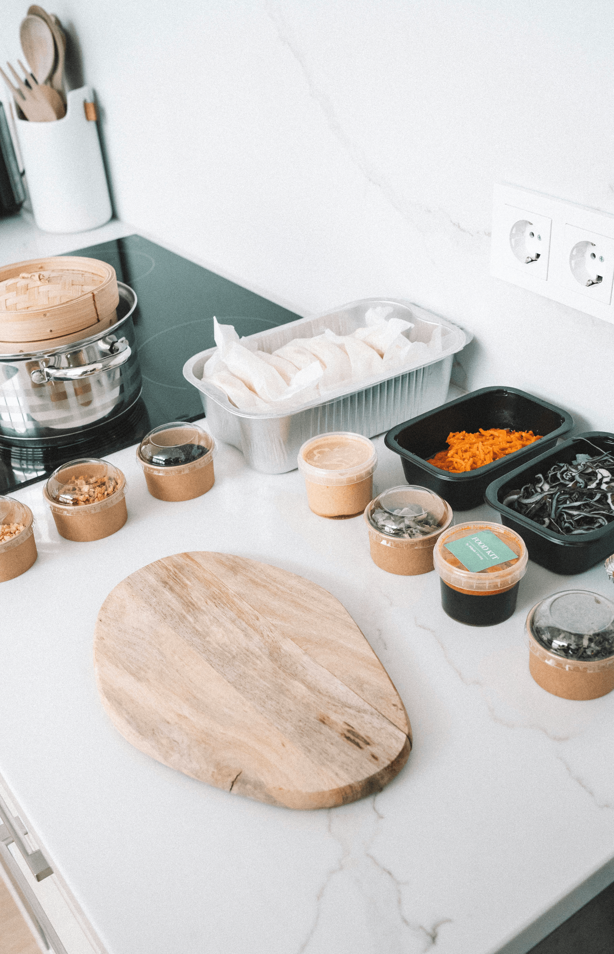 bulk containers with lids ensuring fresh ingredients