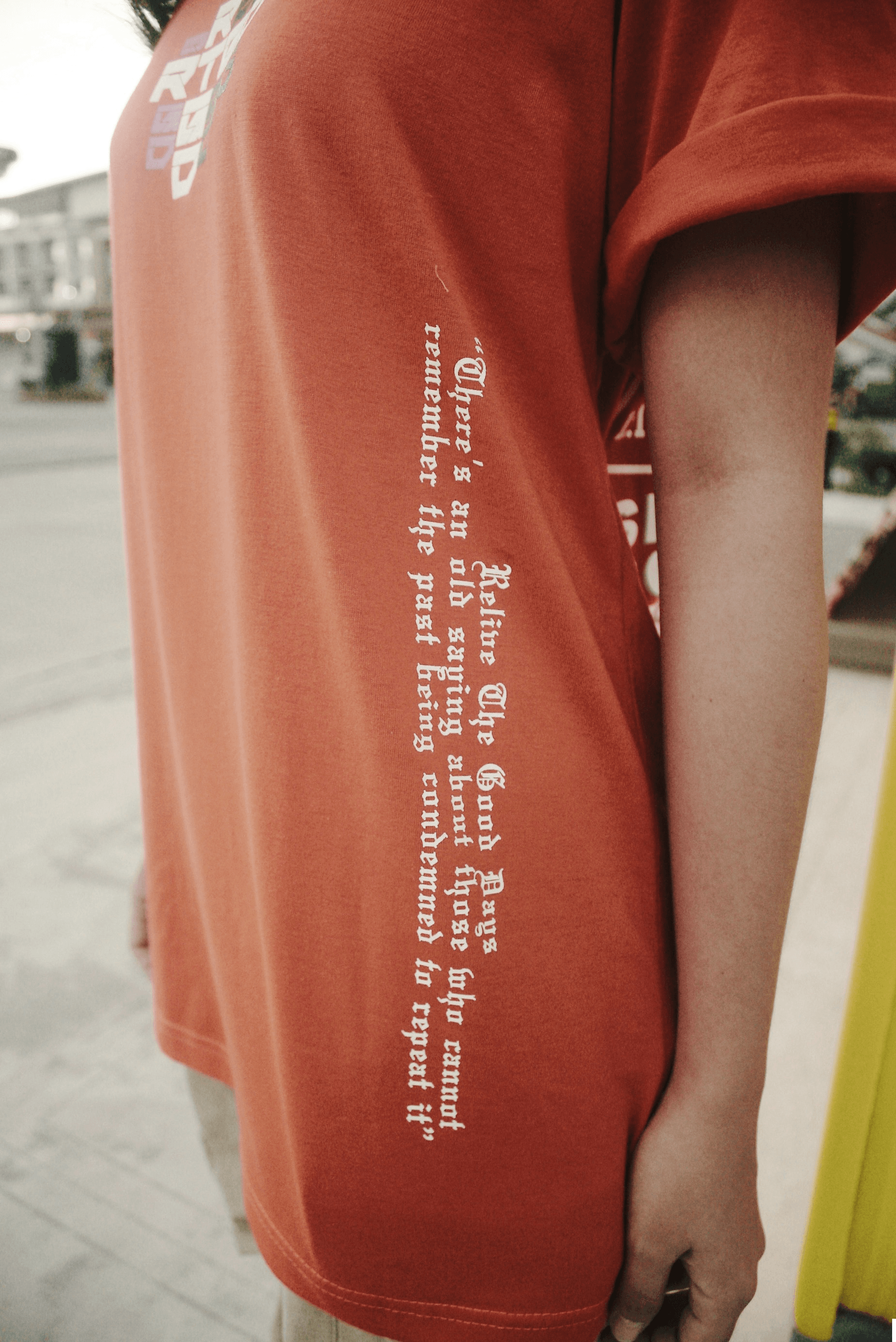 Fast and Reliable Shipping Options for Customized Tee Shirts