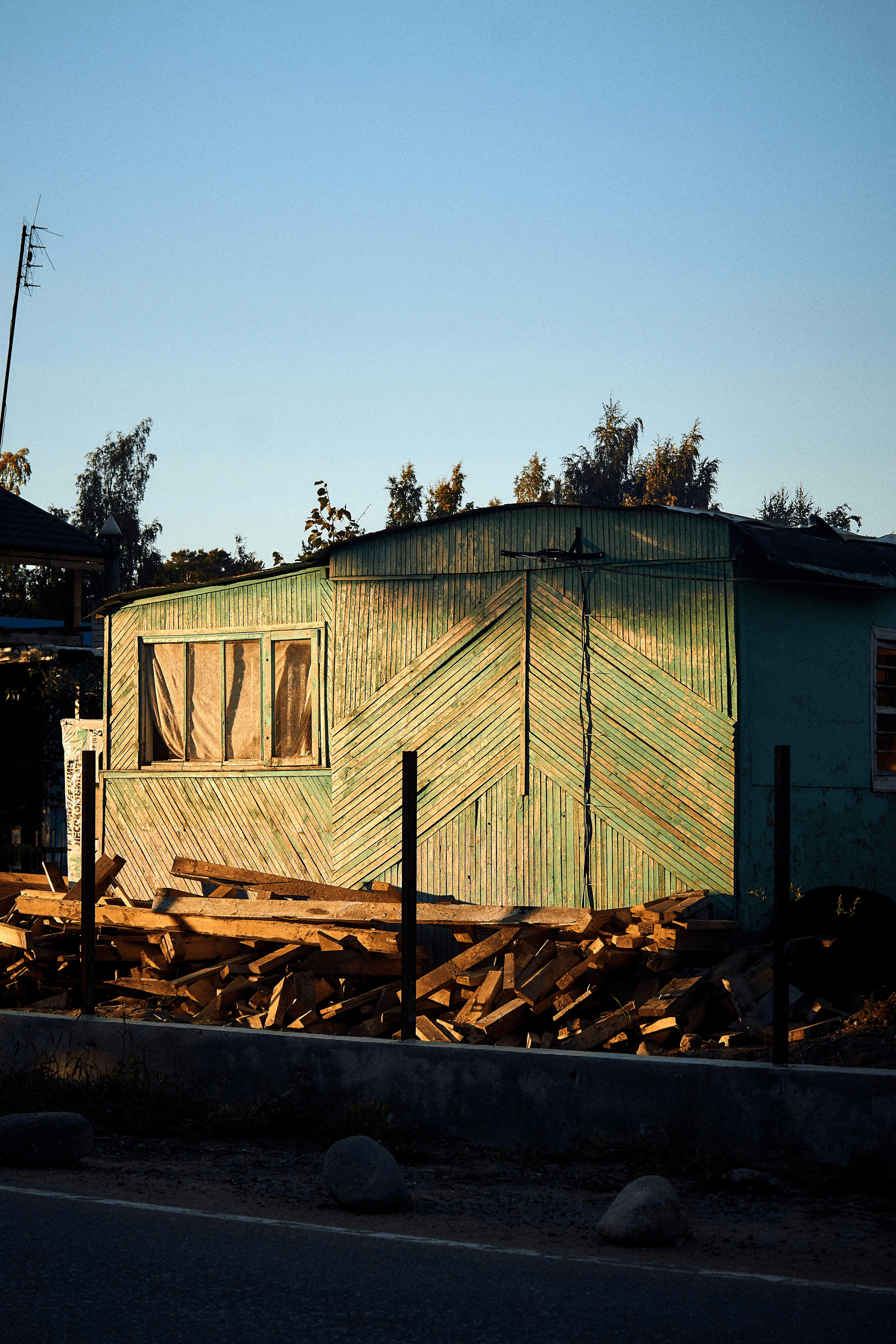 Ensuring quality construction enhances modular home lifespan.