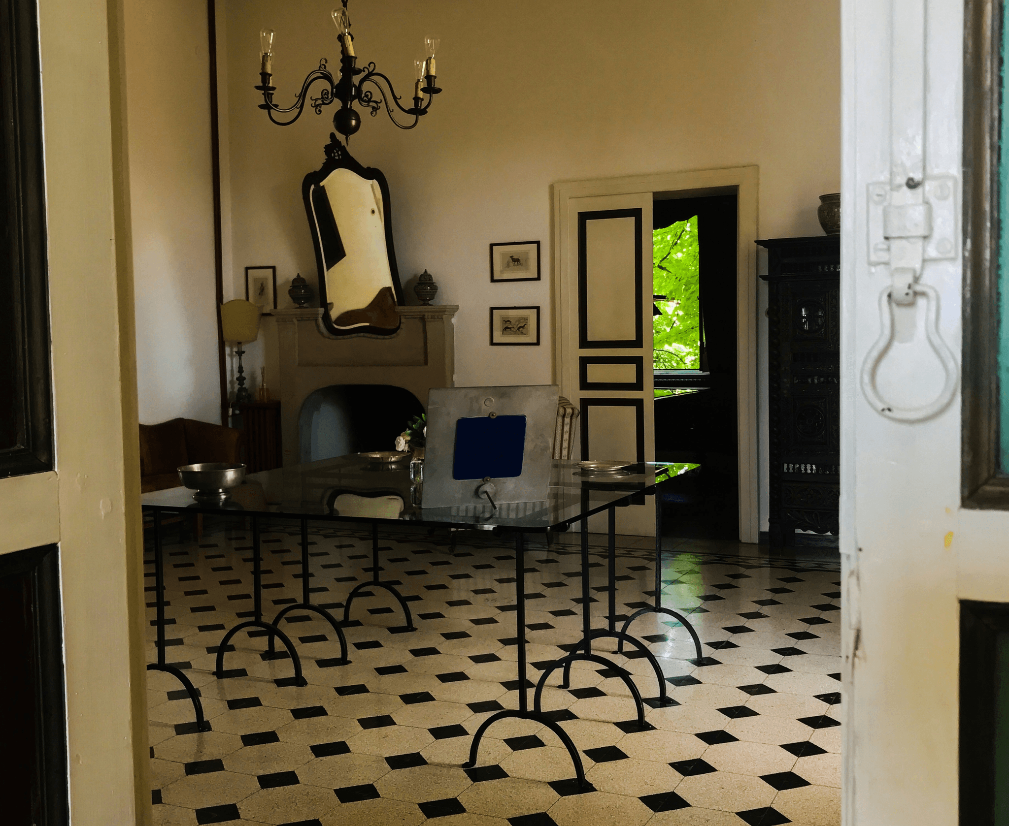 Transforming living room with china floor tiles