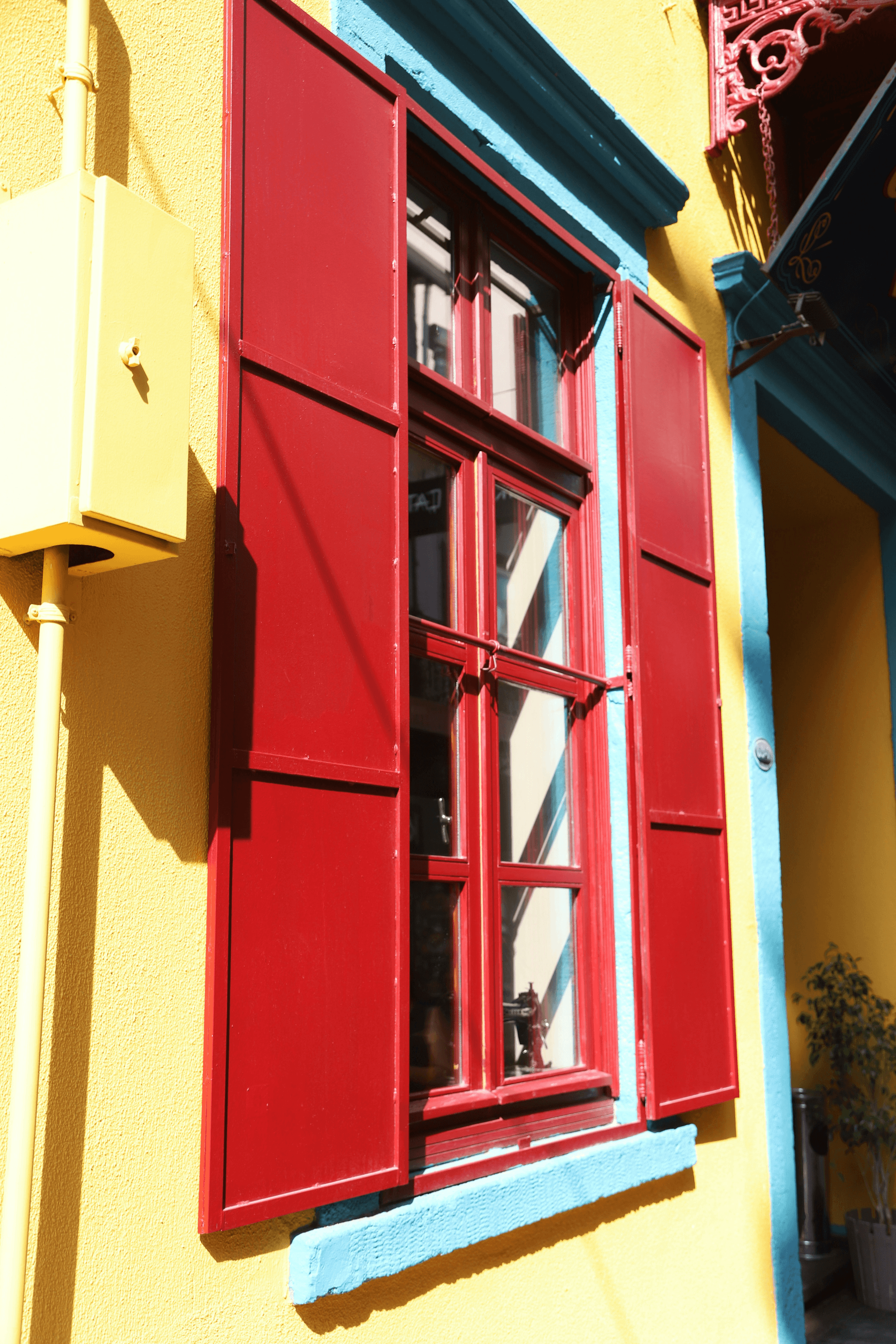 Top window manufacturers - Global Market Share