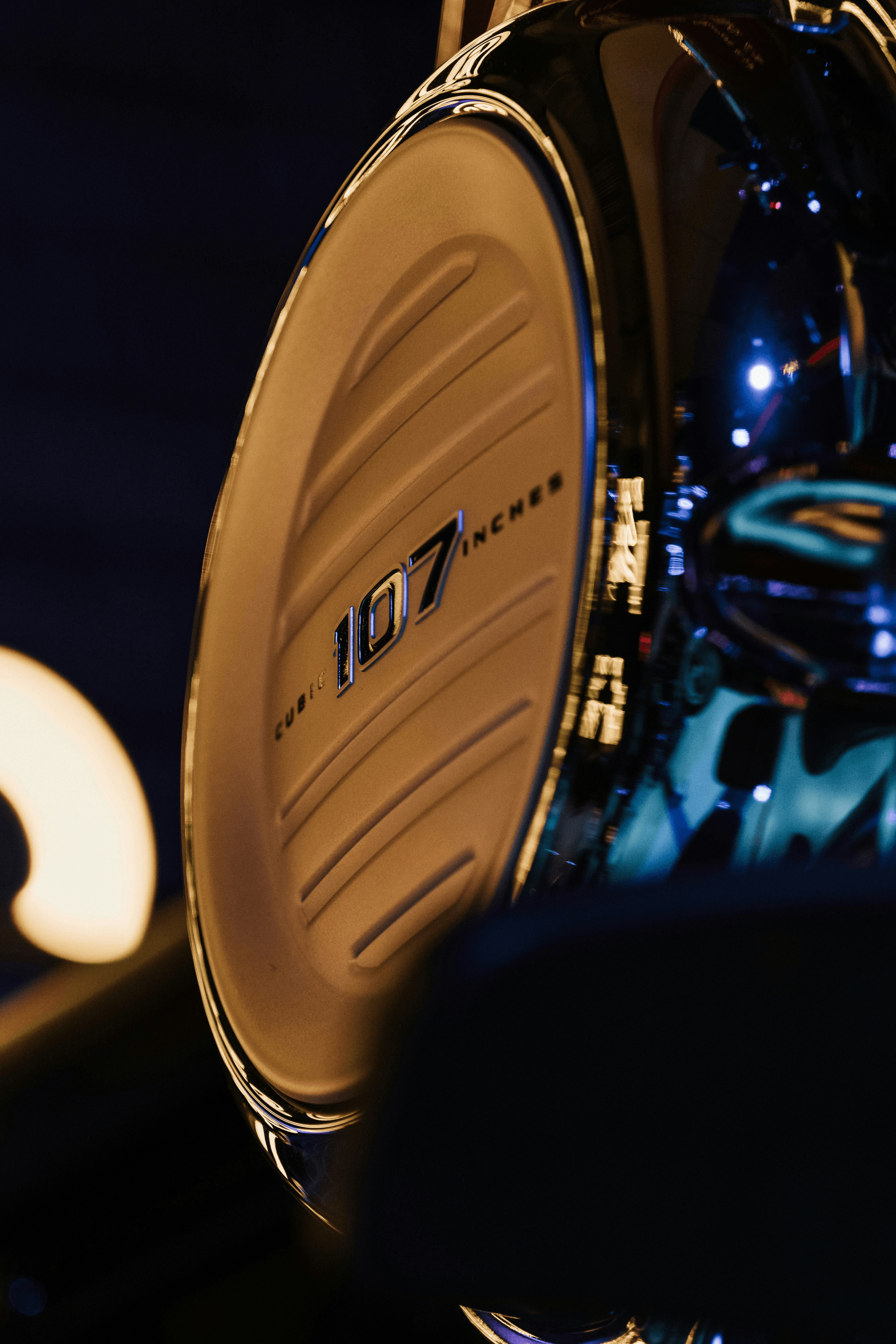 basso horn models displayed together