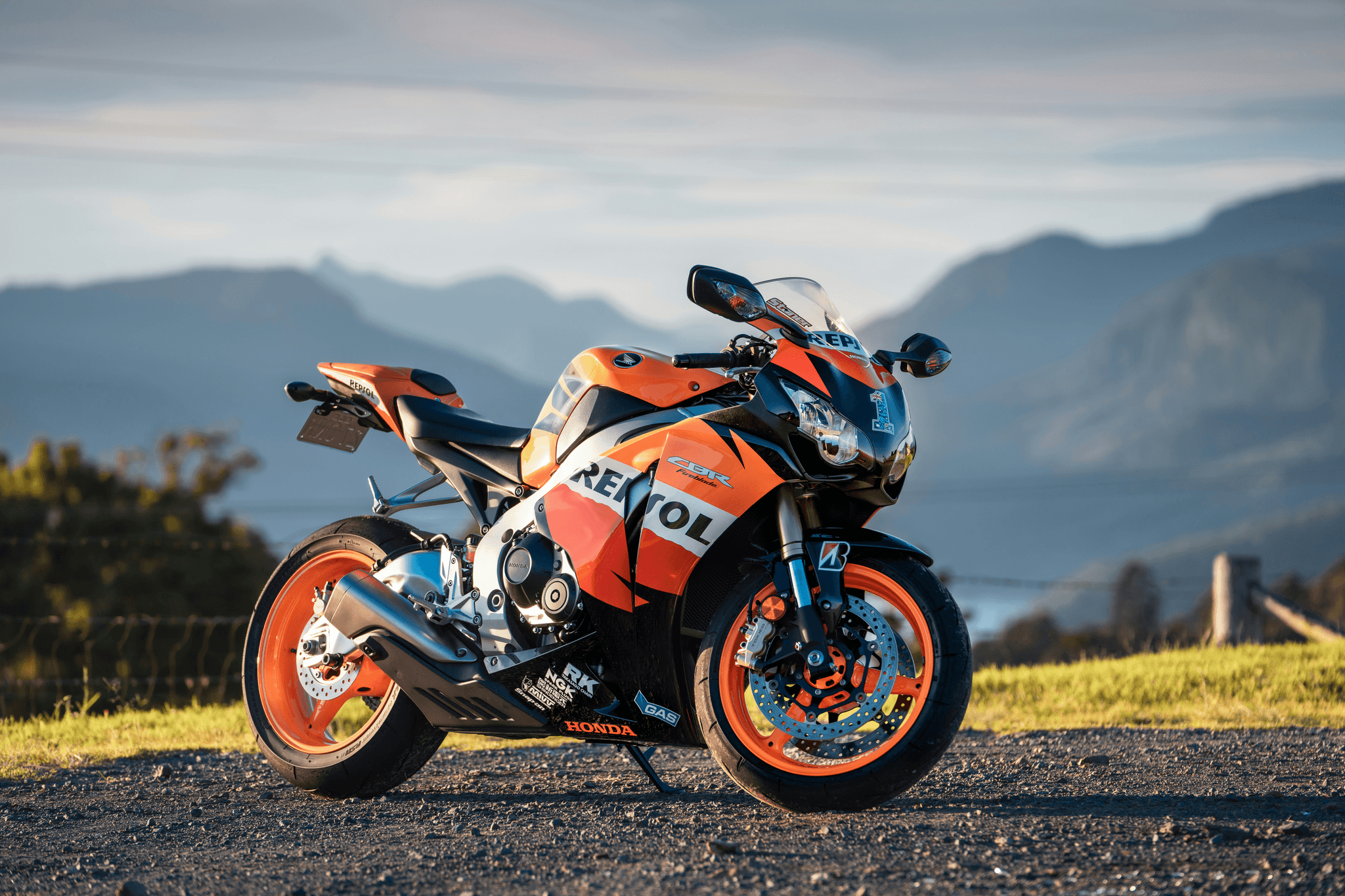 【久坐專題】三步也要騎車？比上班族還「久坐」的機車族｜淺顯易懂的行醫筆記｜療寮診所．板橋江子翠｜家醫科診所．健保一般科