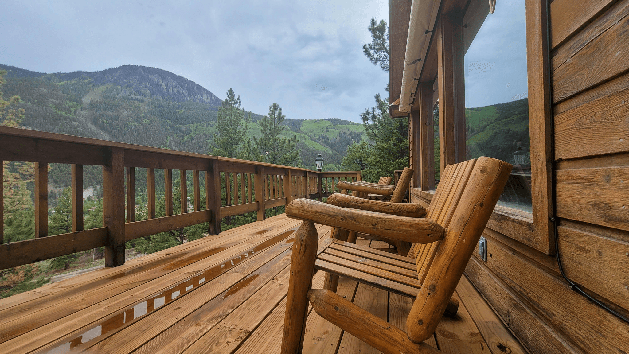apple hollow cabins offer unique experiences in nature.