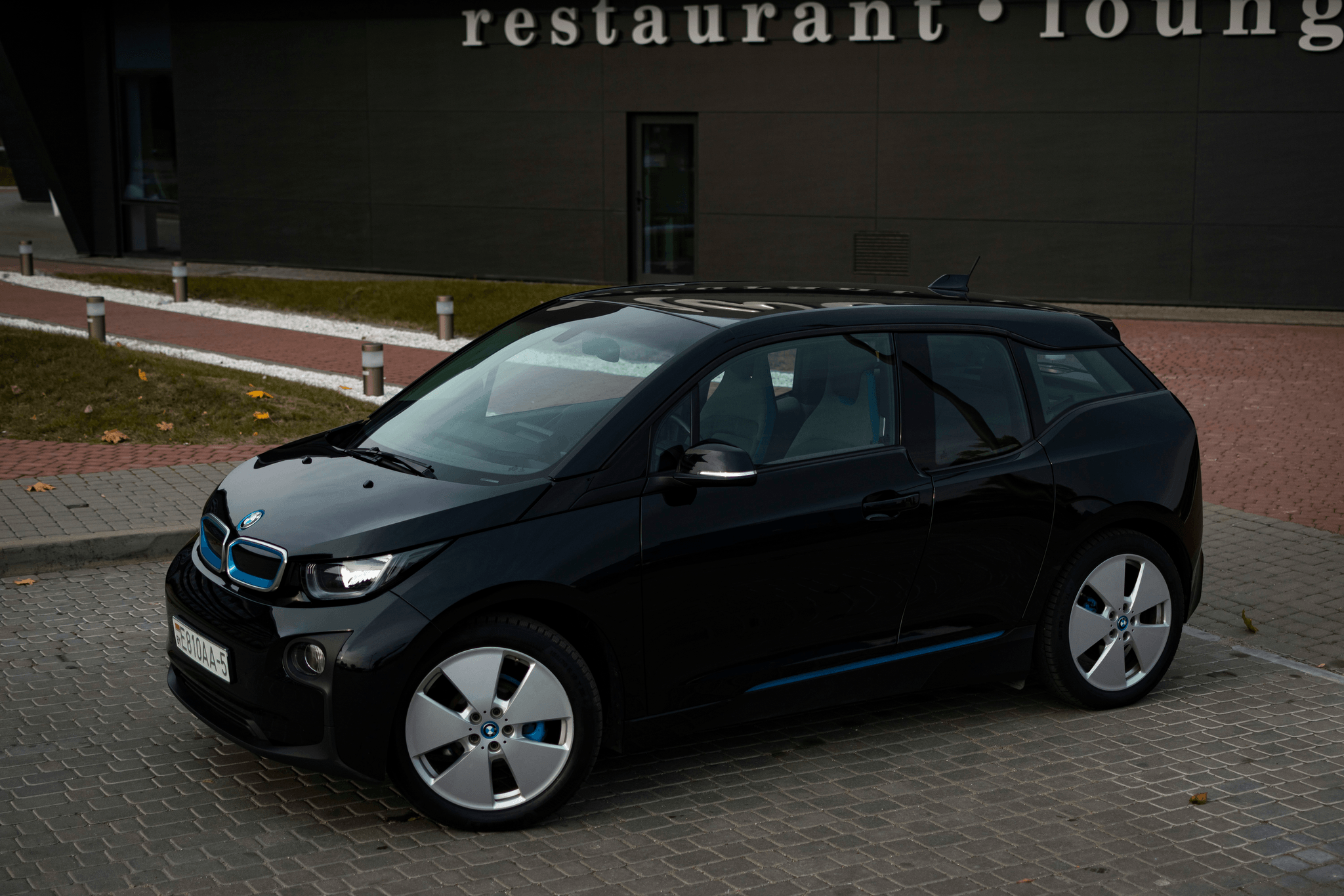 Premium electric vehicles from leading ev vehicle manufacturers