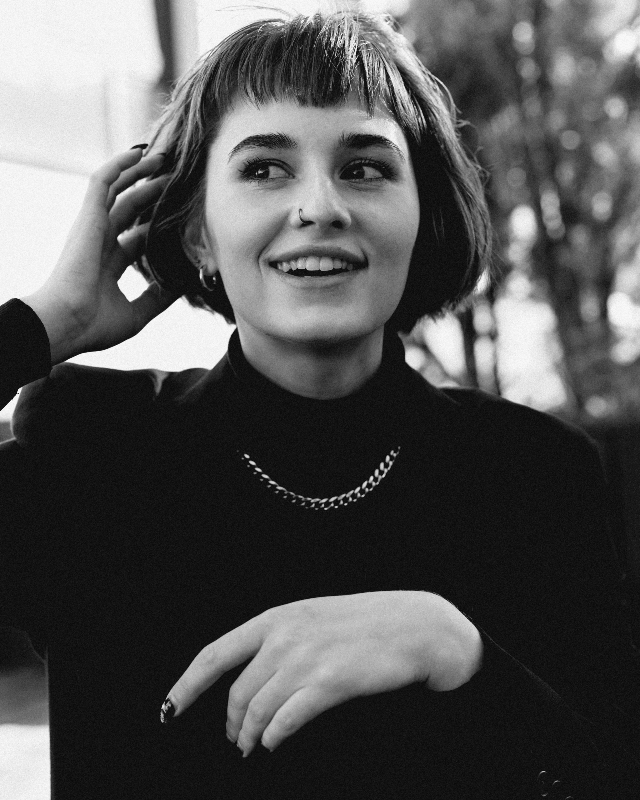 French Bob vs Italian vs Mushroom Styling - Chic Look