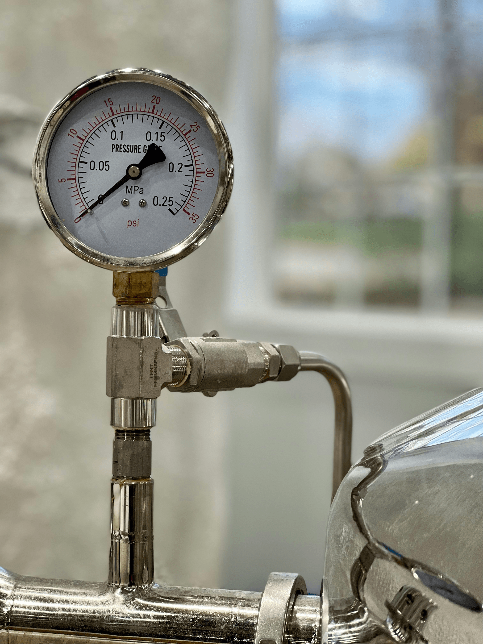 Valve seat leak testing equipment with gauges and digital display