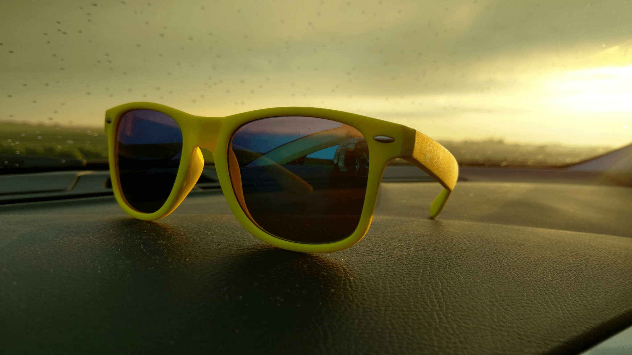 best sunglasses for driving in sporty design