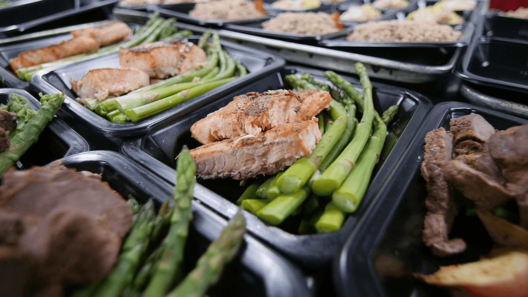 Efficient meal prep with food packaging trays